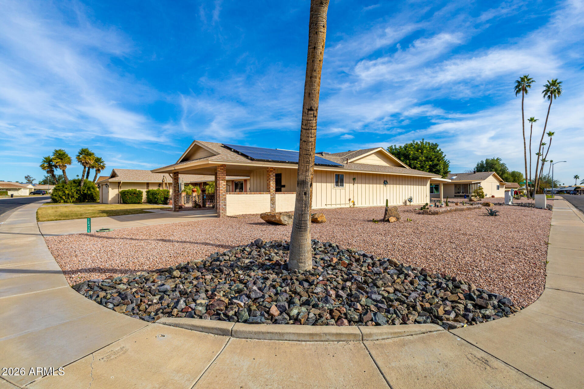 10439 W KINGSWOOD Circle