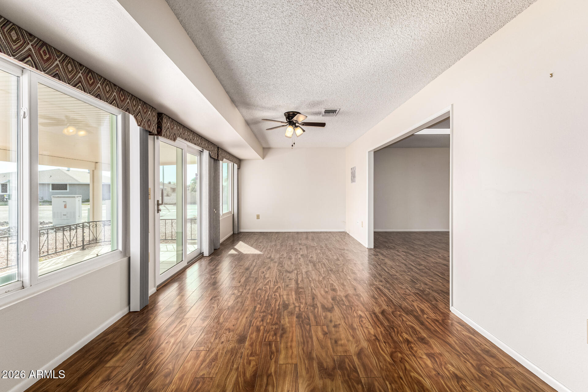 10439 W KINGSWOOD Circle