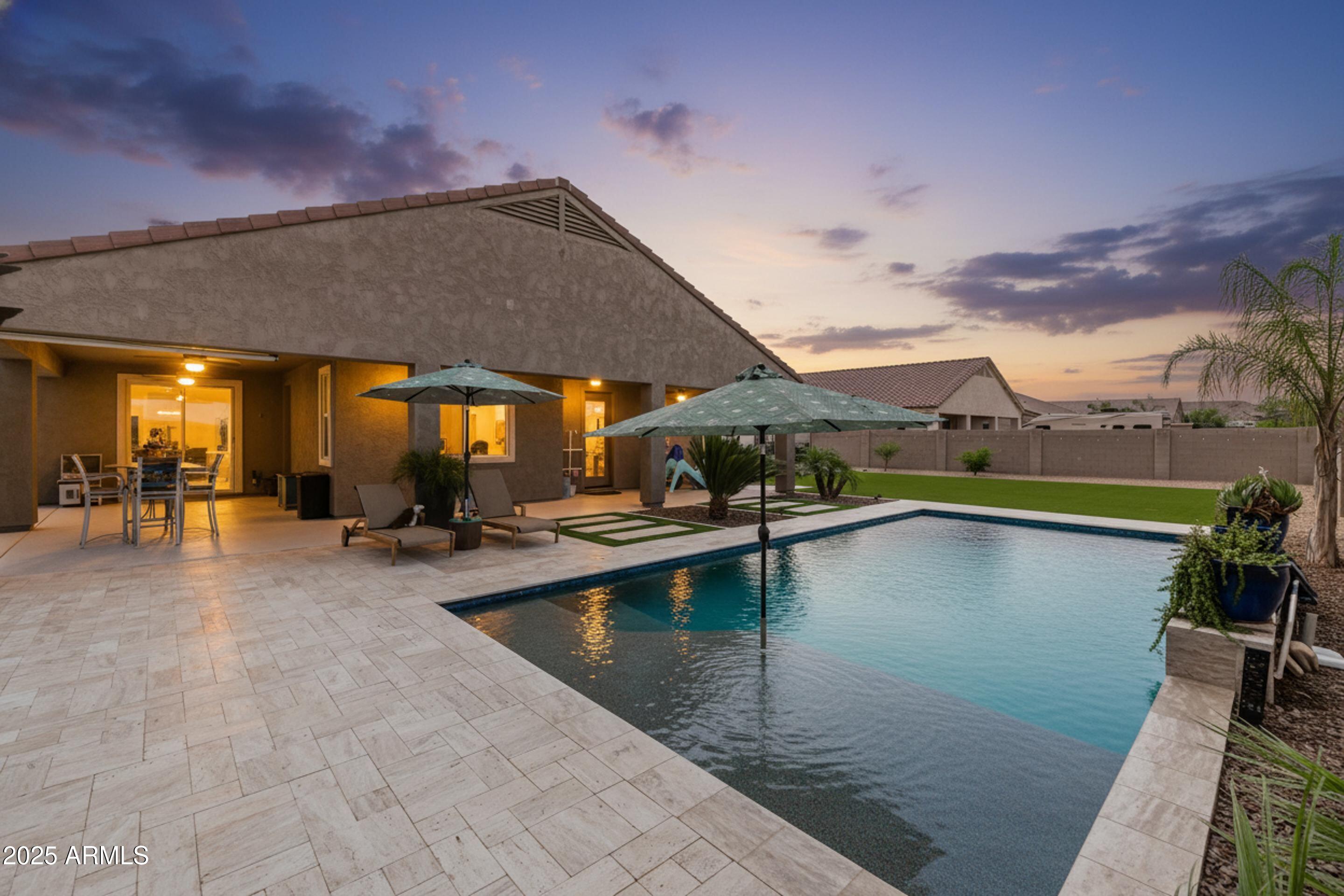 27700 N SILVERLEAF Road