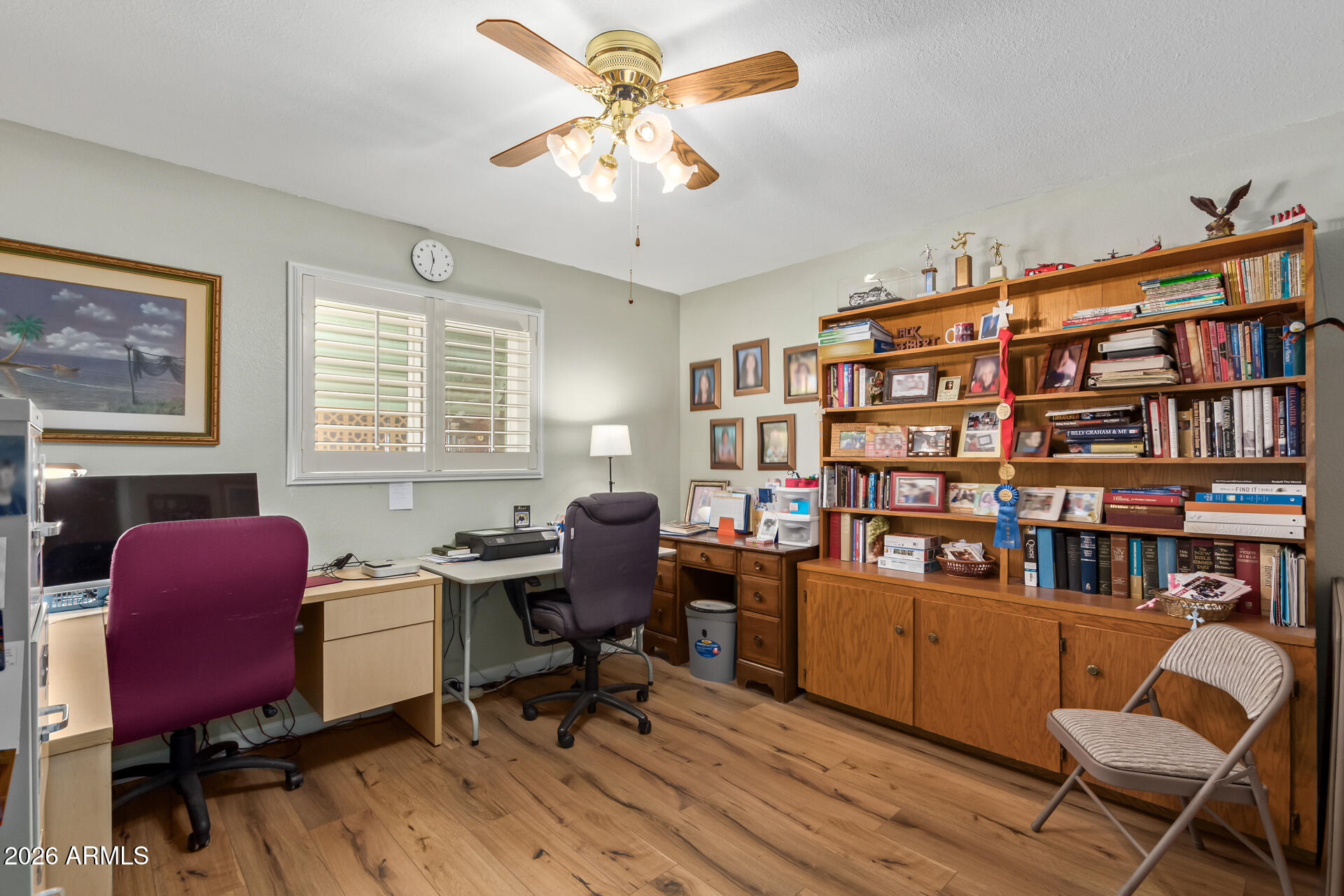 4712 E CRESCENT Avenue