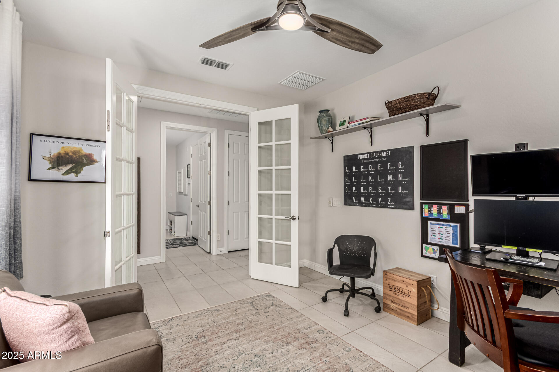 4138 N HAWTHORN Drive