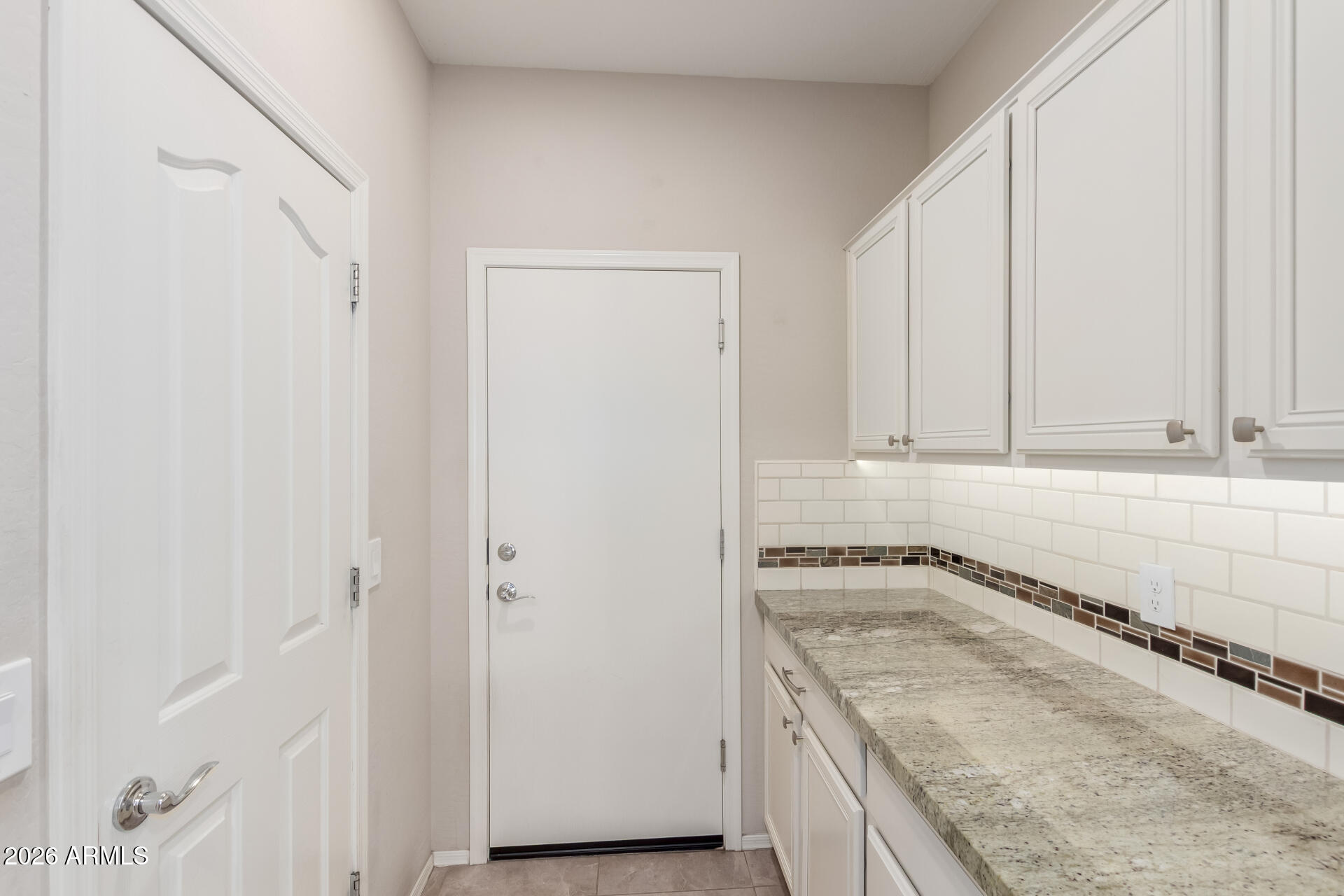 7730 S RESEDA Street