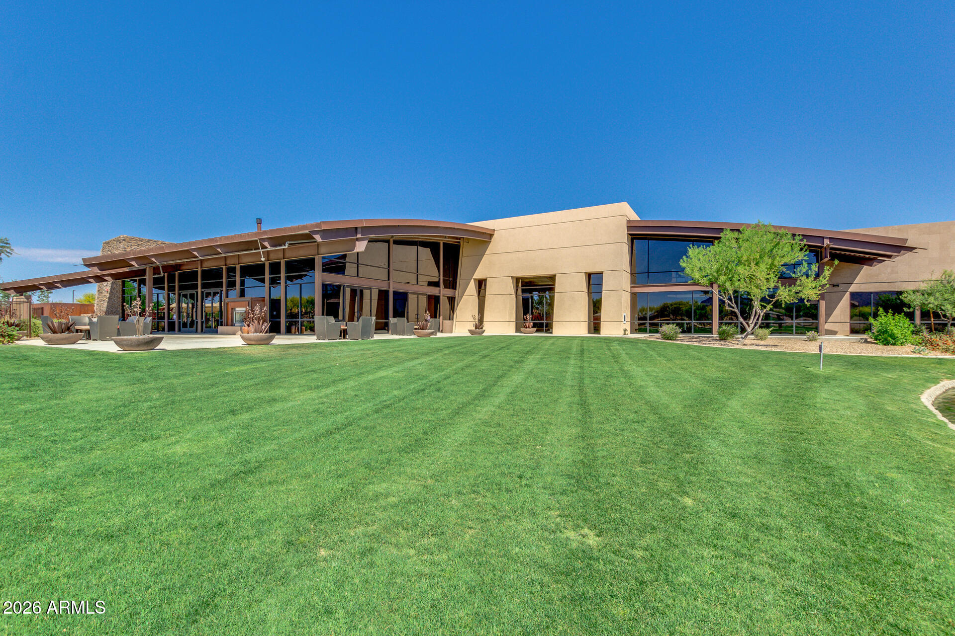 7730 S RESEDA Street