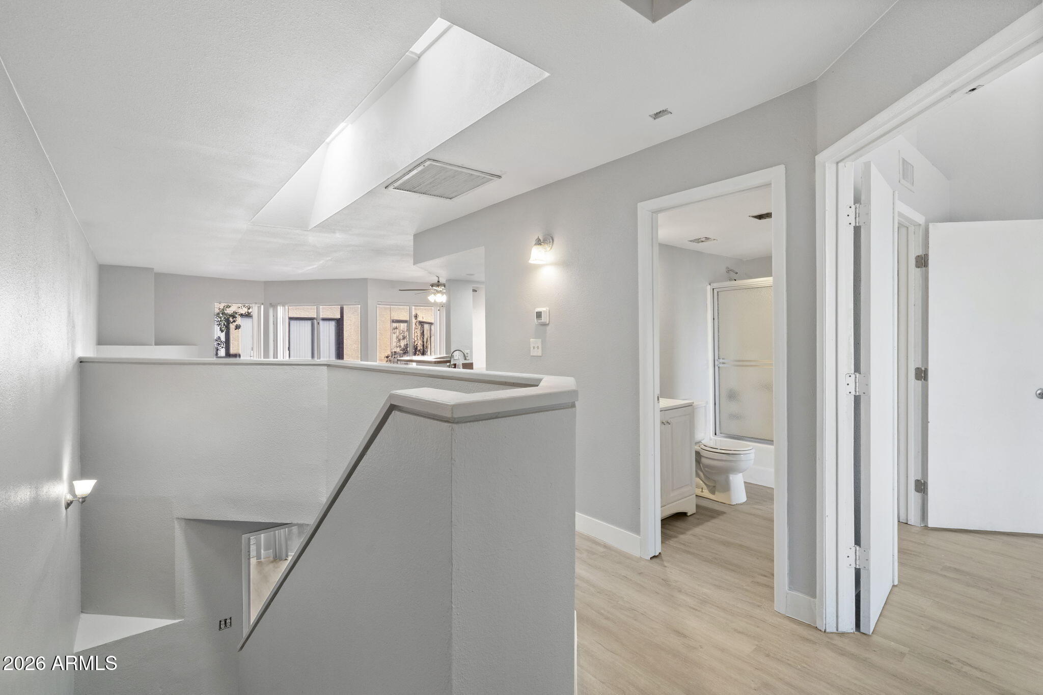 3228 W Glendale Avenue 125