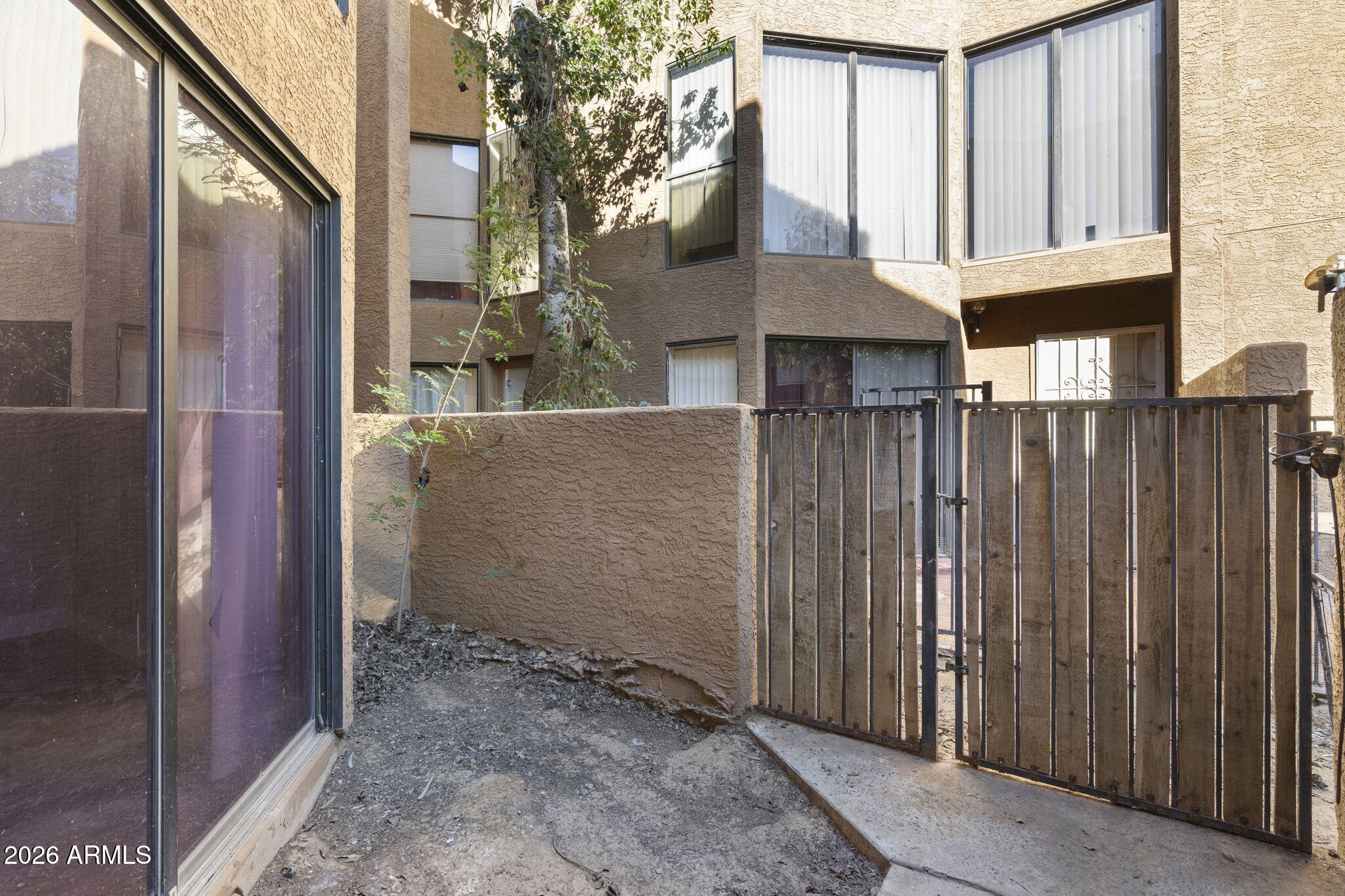 3228 W Glendale Avenue 125