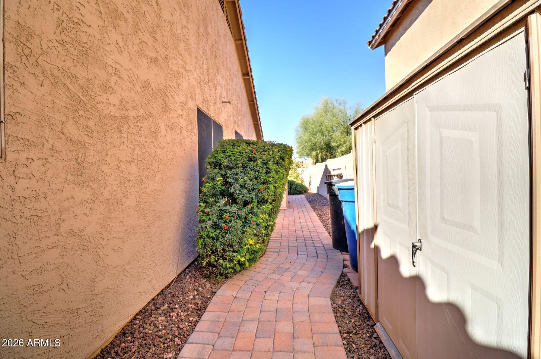 1048 W Swan Drive