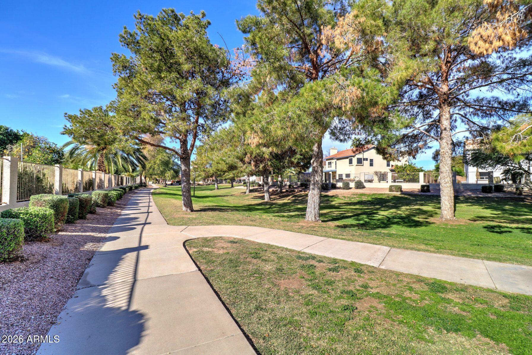 1048 W Swan Drive