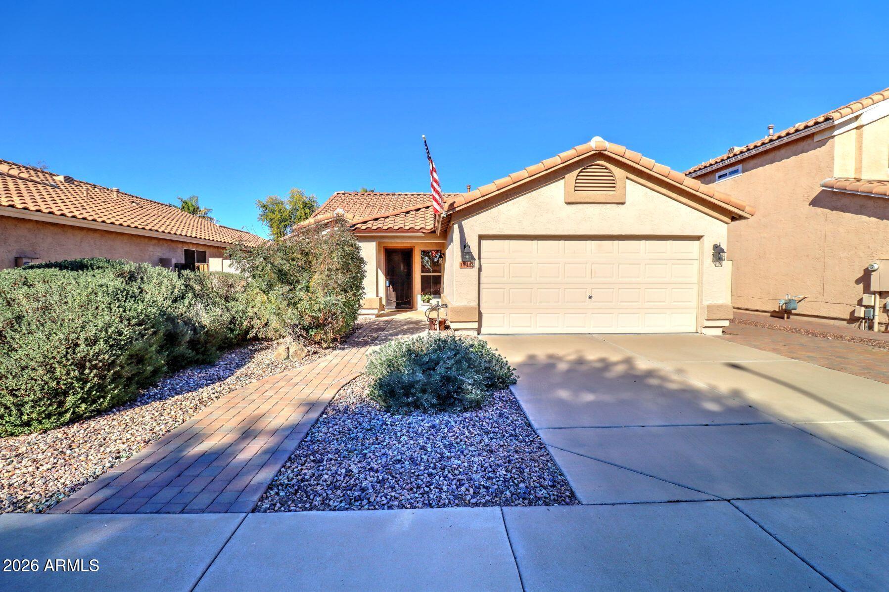 1048 W Swan Drive