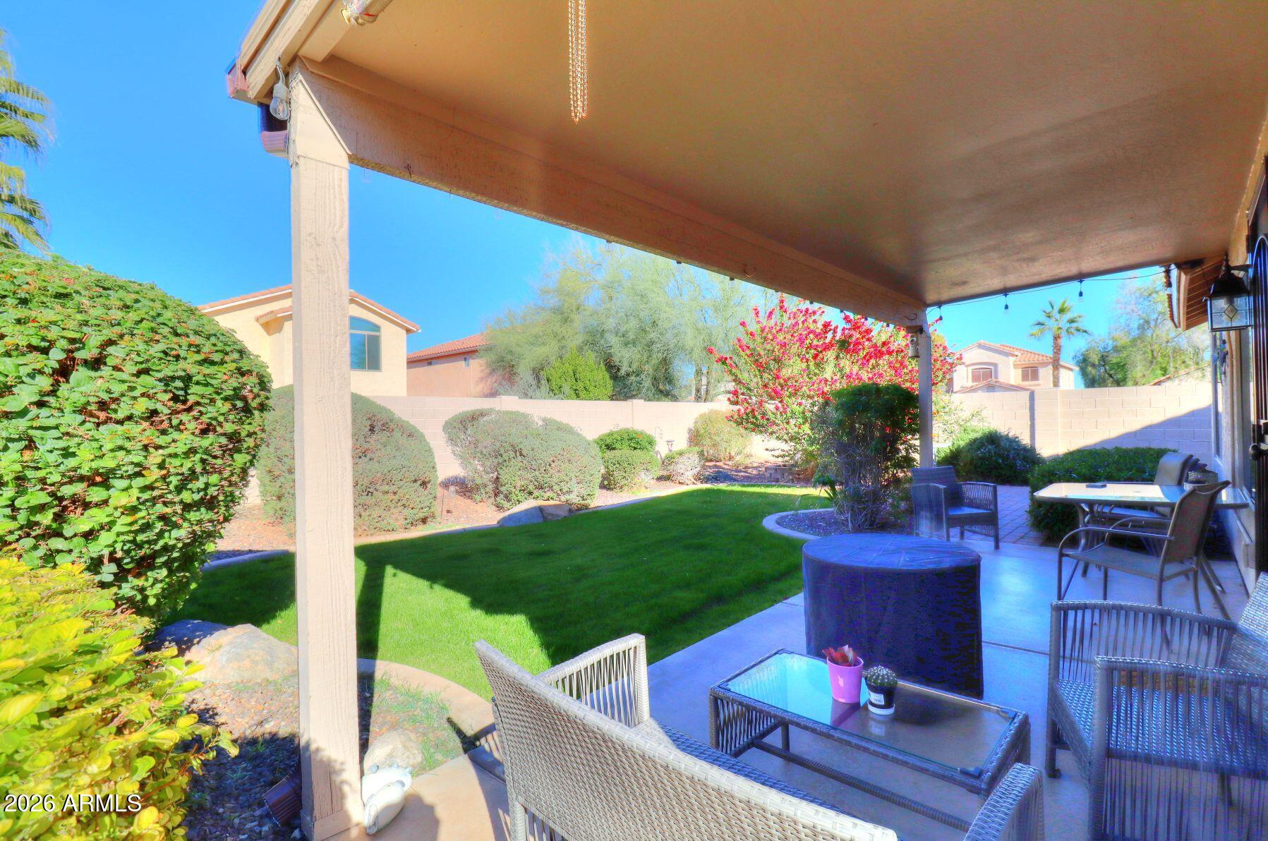 1048 W Swan Drive