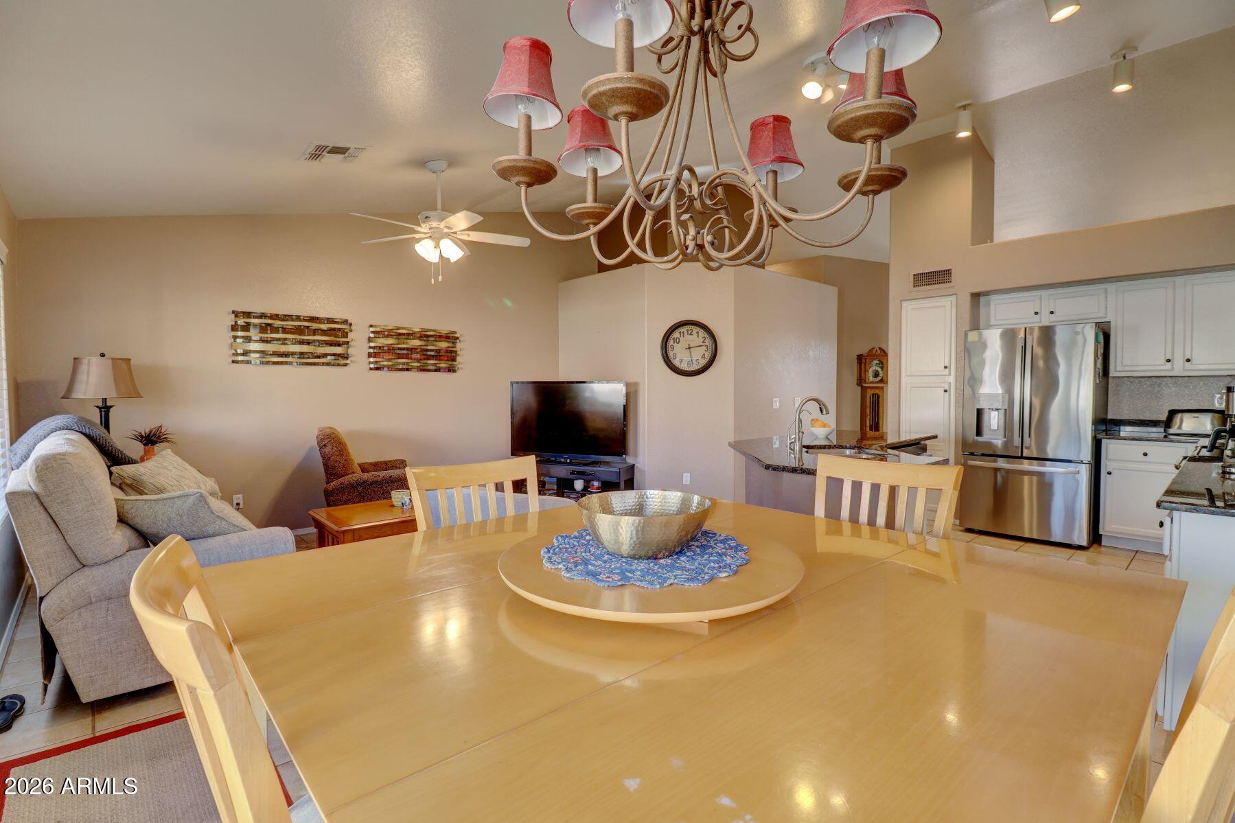 1048 W Swan Drive