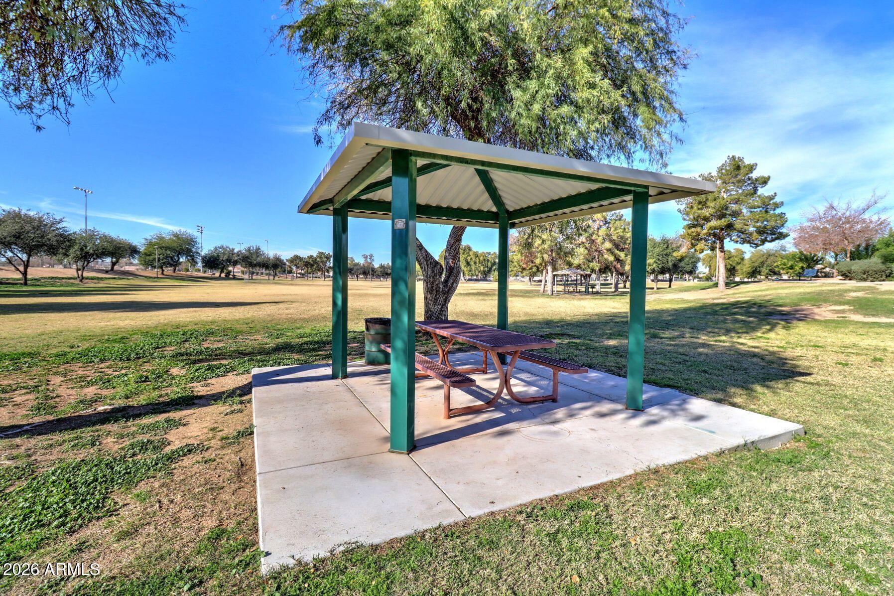 1048 W Swan Drive