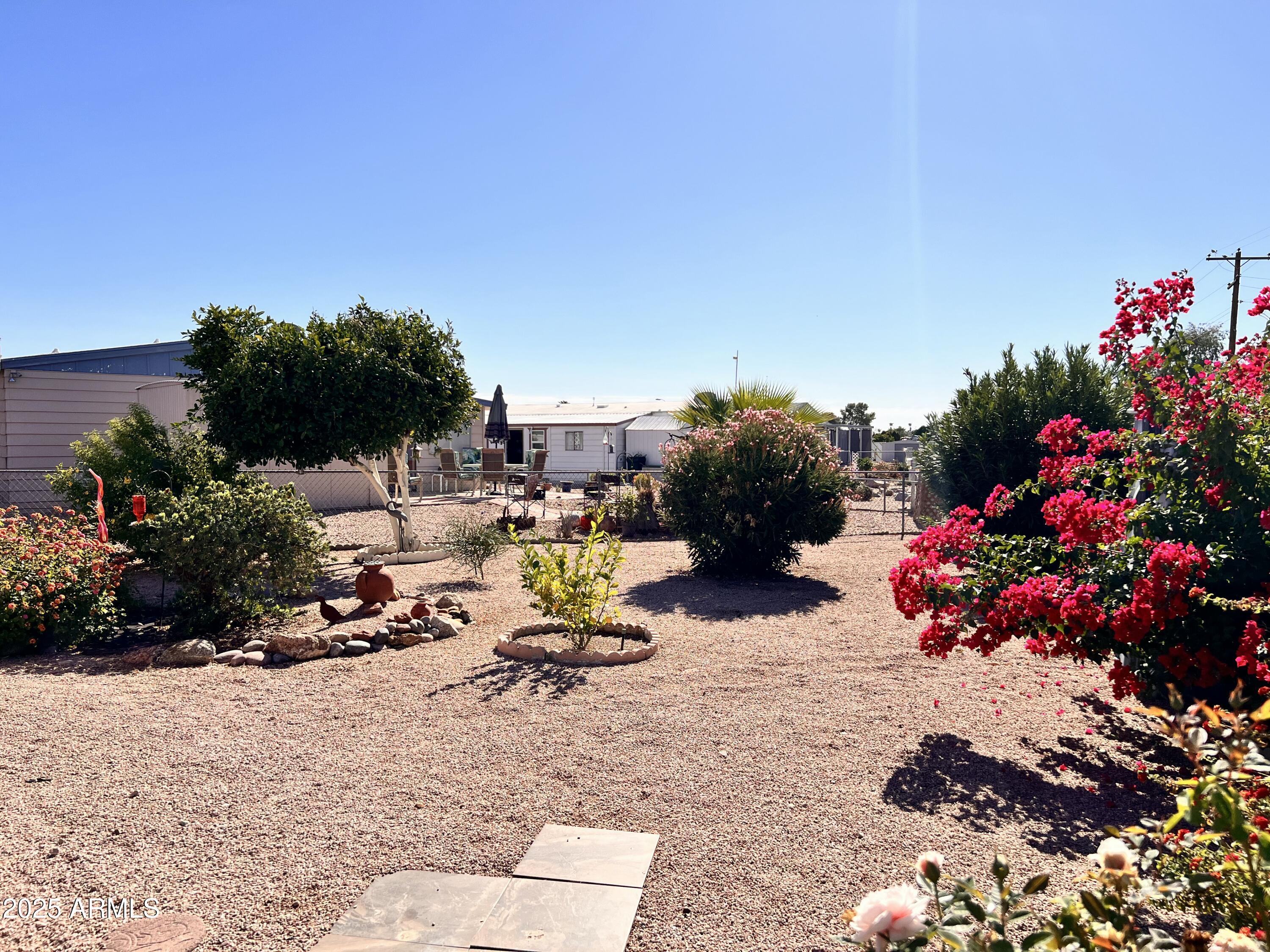 7212 E ABILENE Avenue