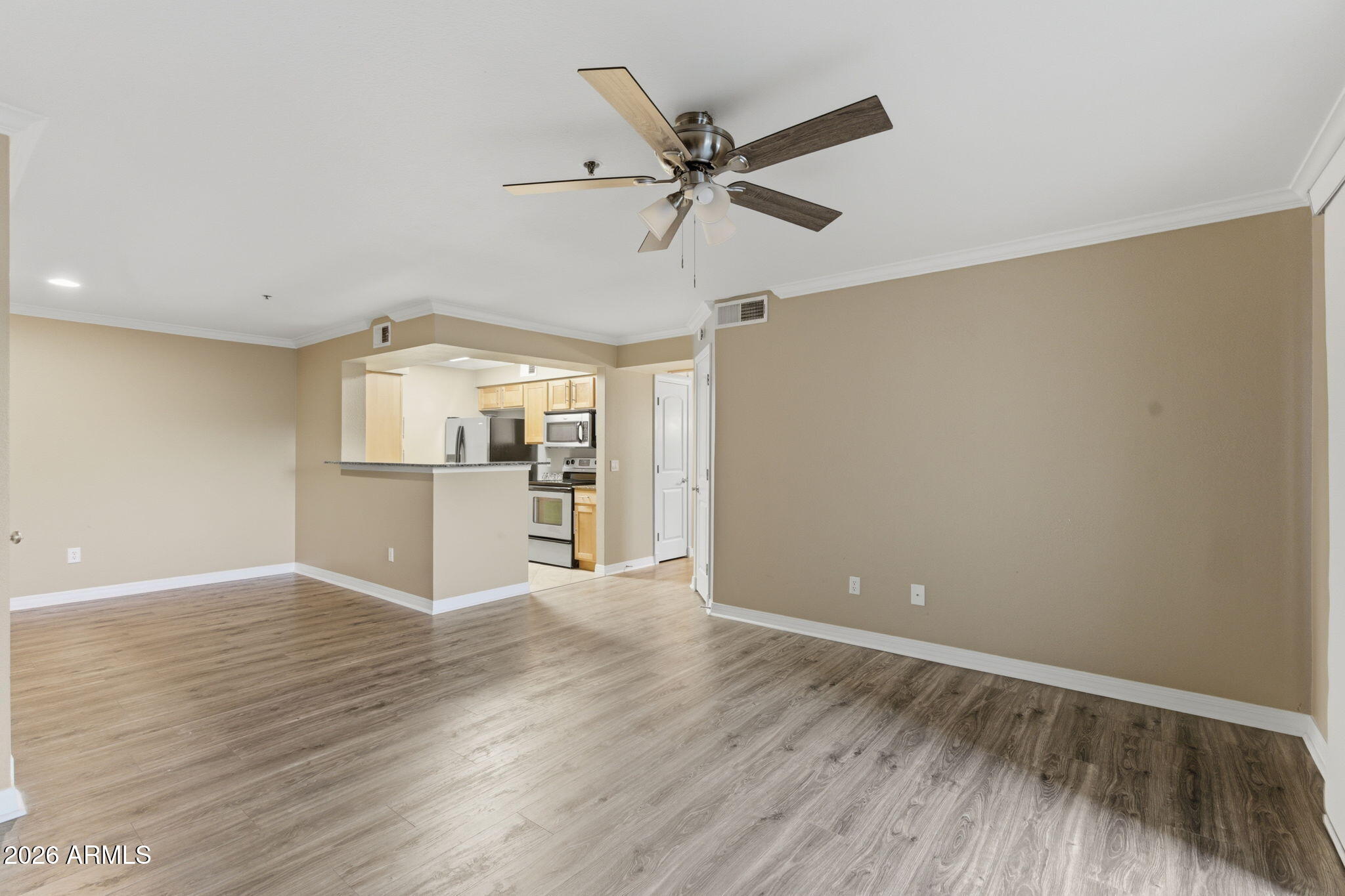 2025 E CAMPBELL Avenue 140