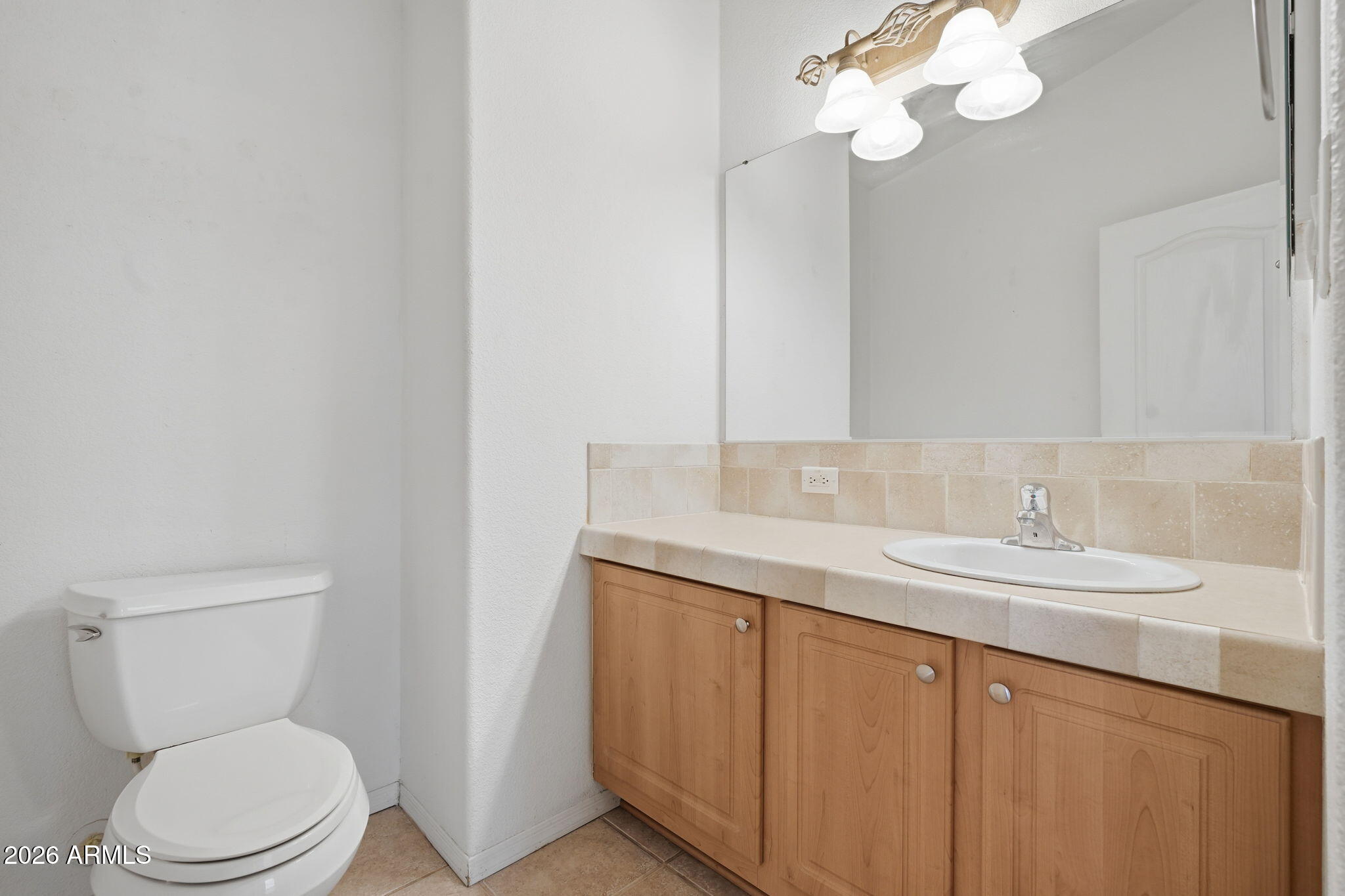 120 N VAL VISTA Drive 83