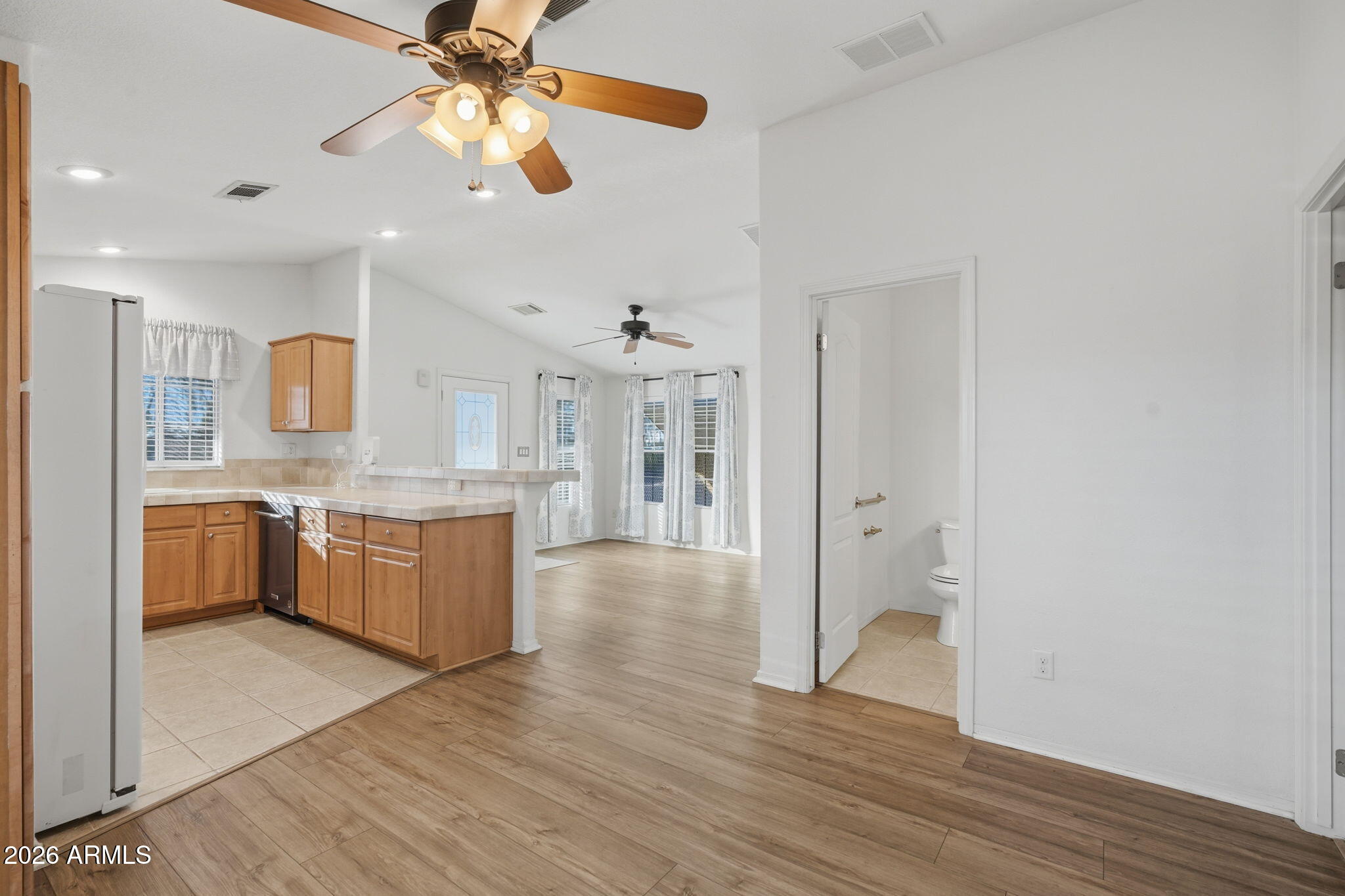 120 N VAL VISTA Drive 83