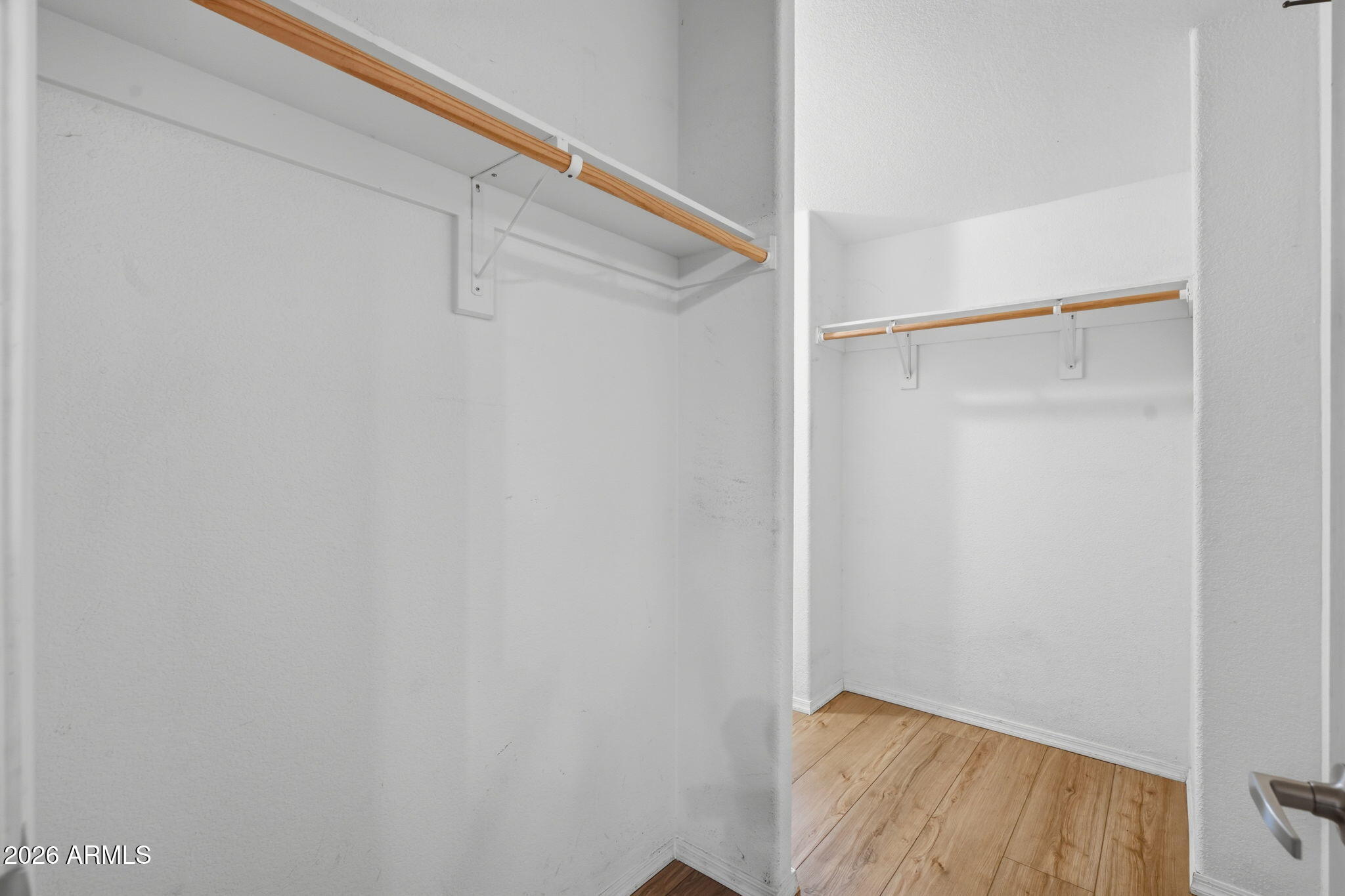 120 N VAL VISTA Drive 83