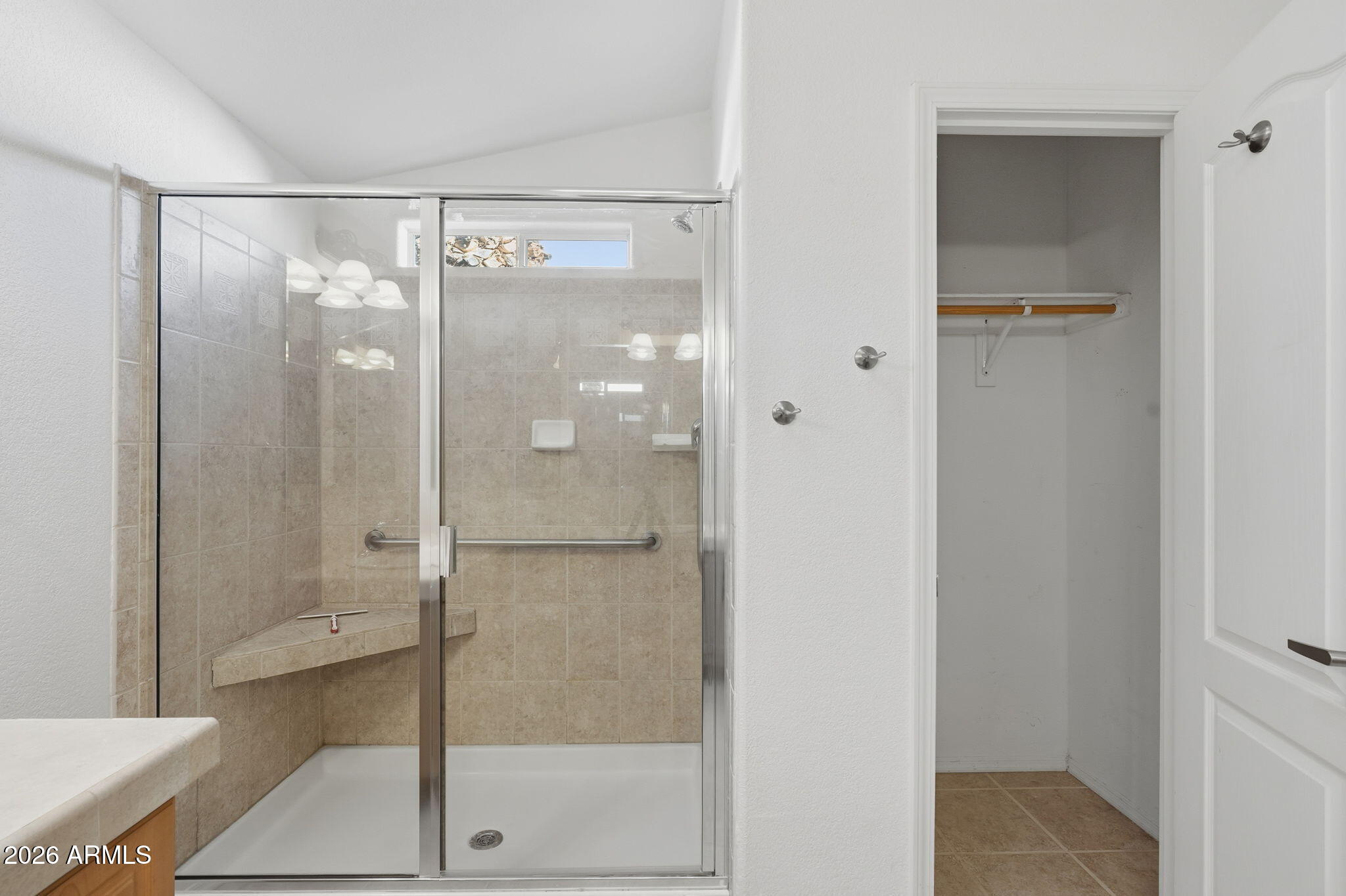 120 N VAL VISTA Drive 83