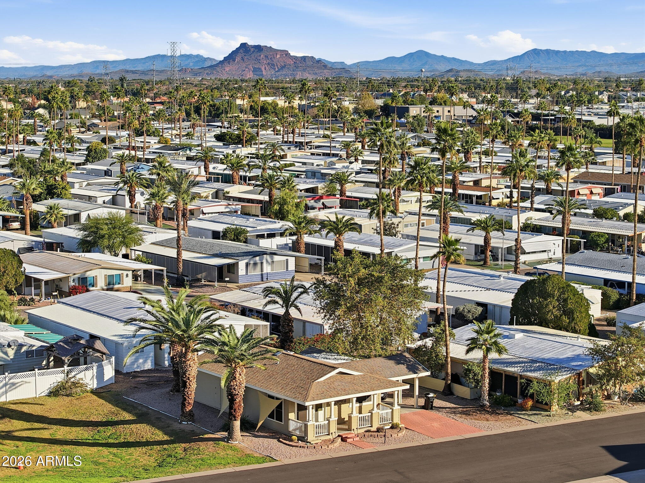 120 N VAL VISTA Drive 83