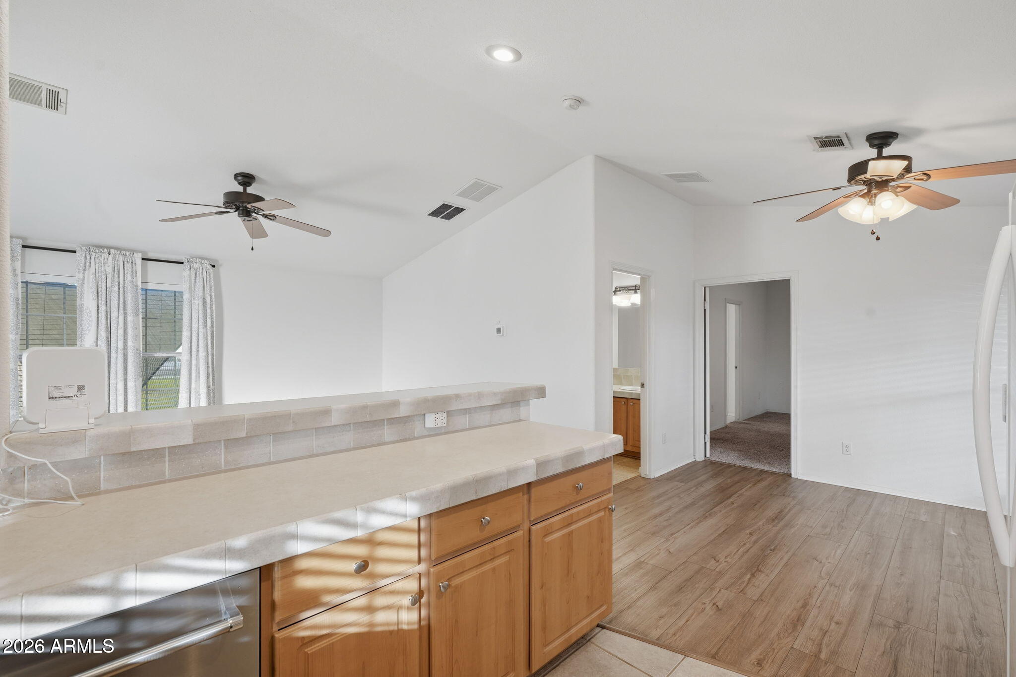 120 N VAL VISTA Drive 83