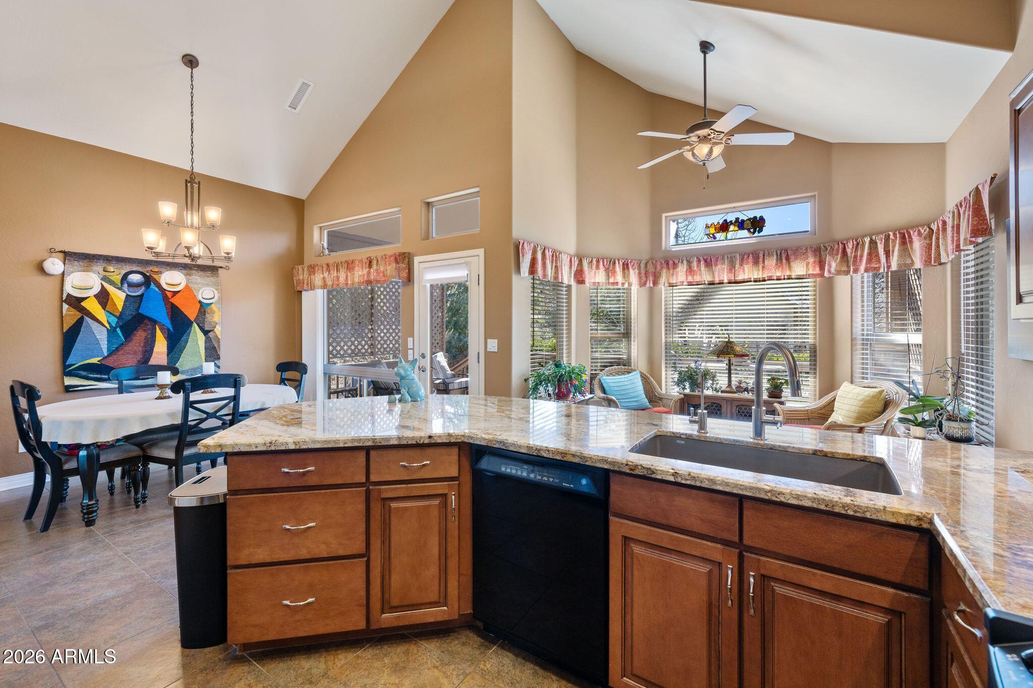 2902 BROOKS RANGE