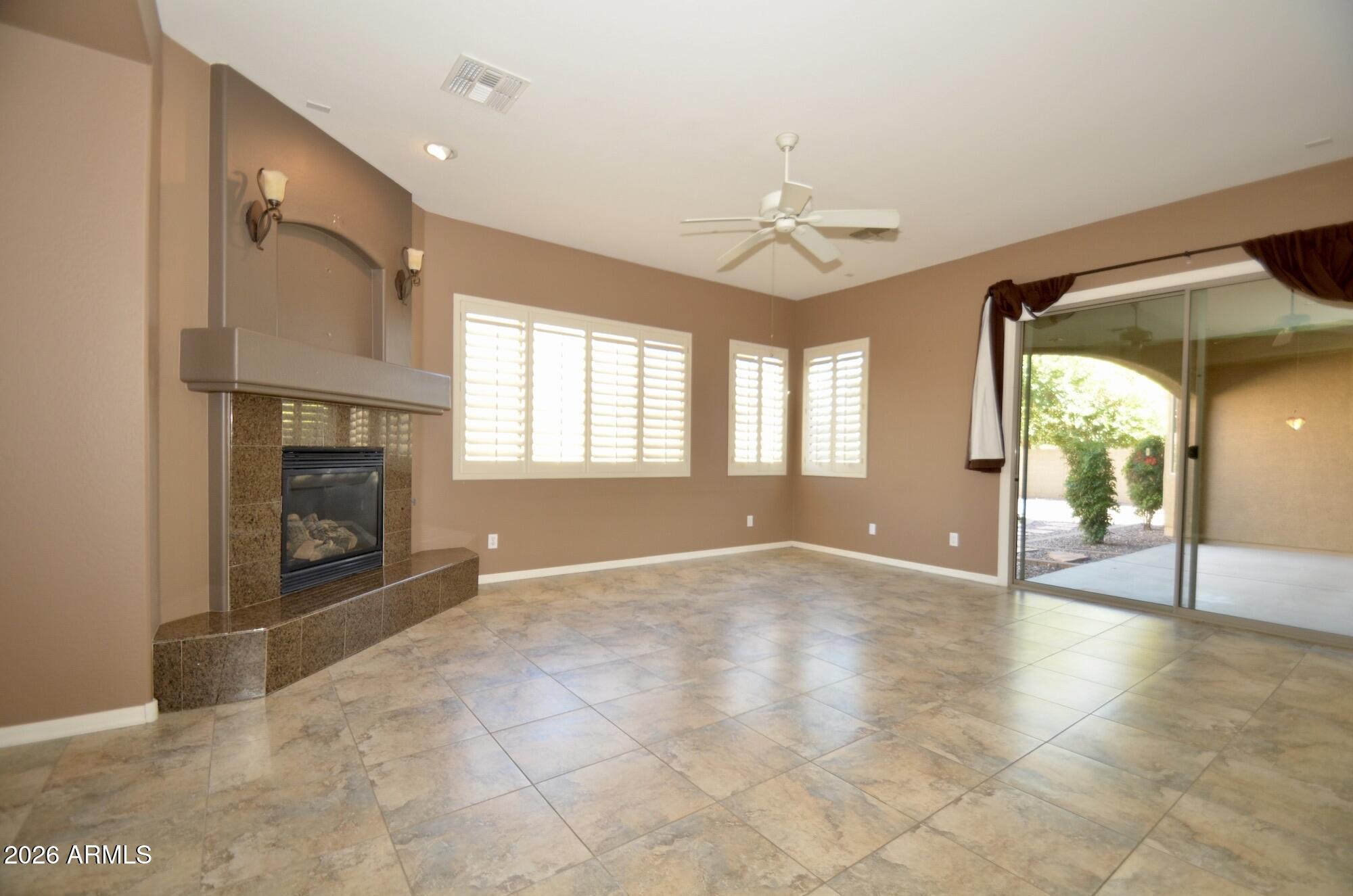 4527 W Powell Drive