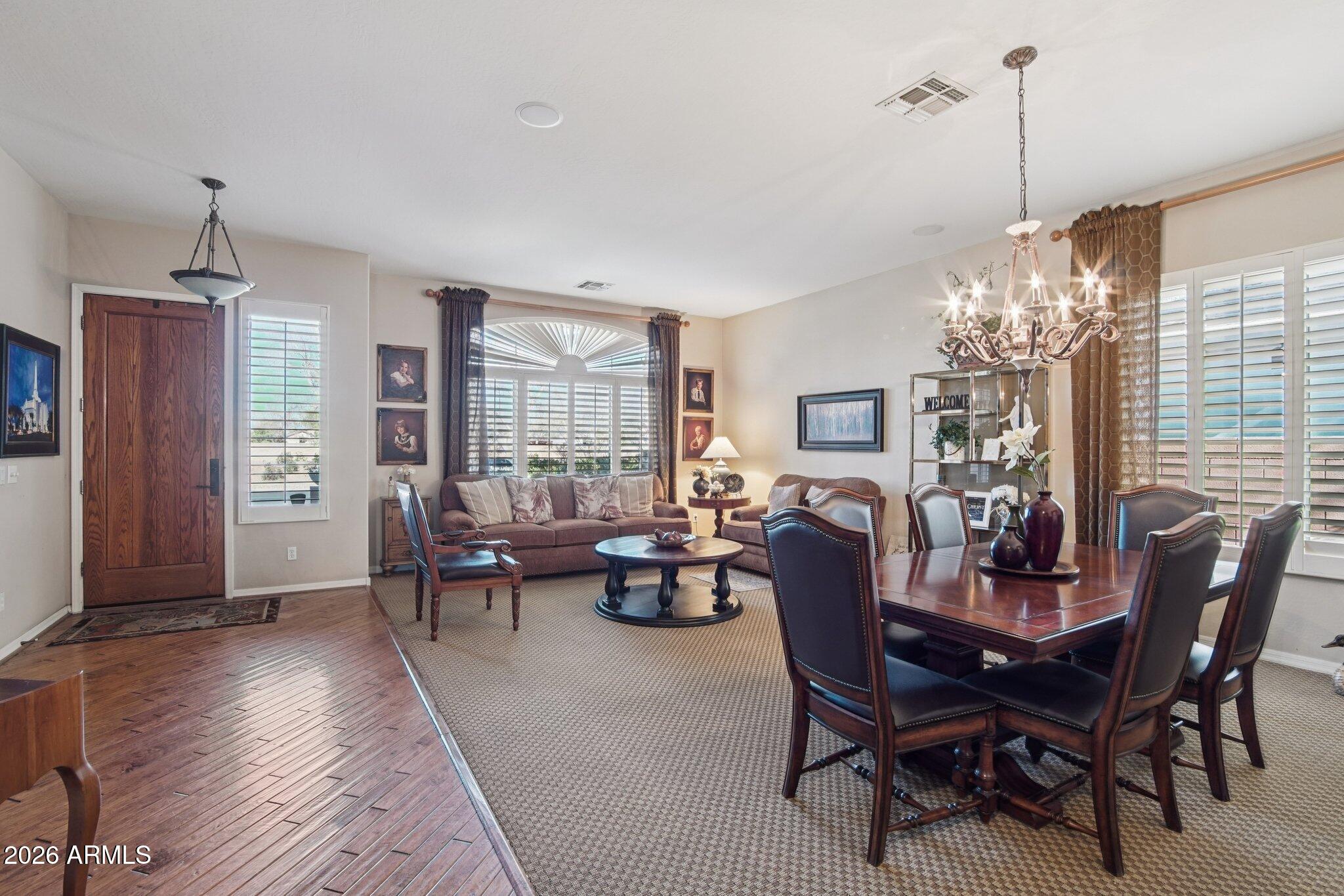 1051 W SIERRA MADRE Avenue