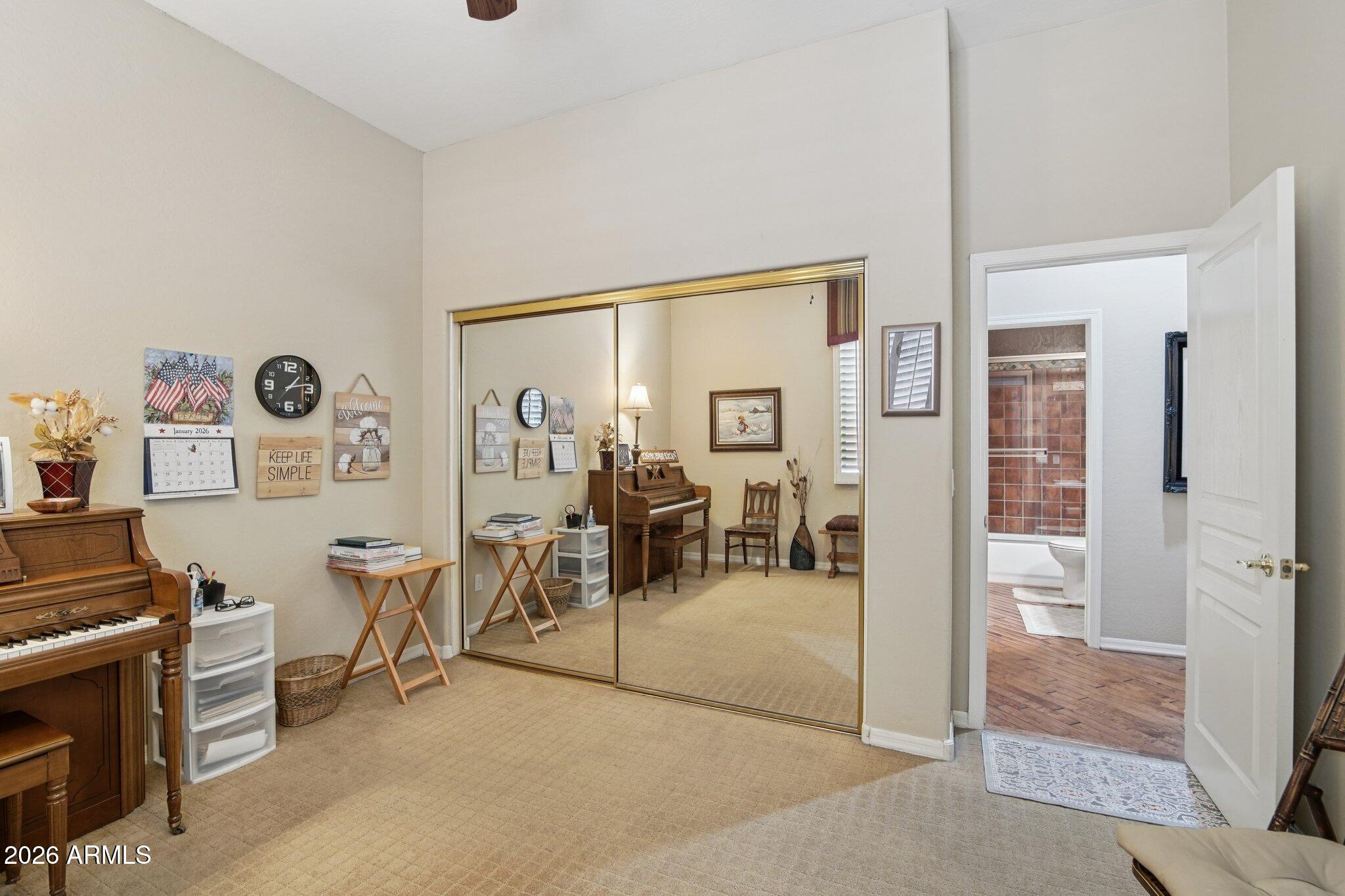 1051 W SIERRA MADRE Avenue