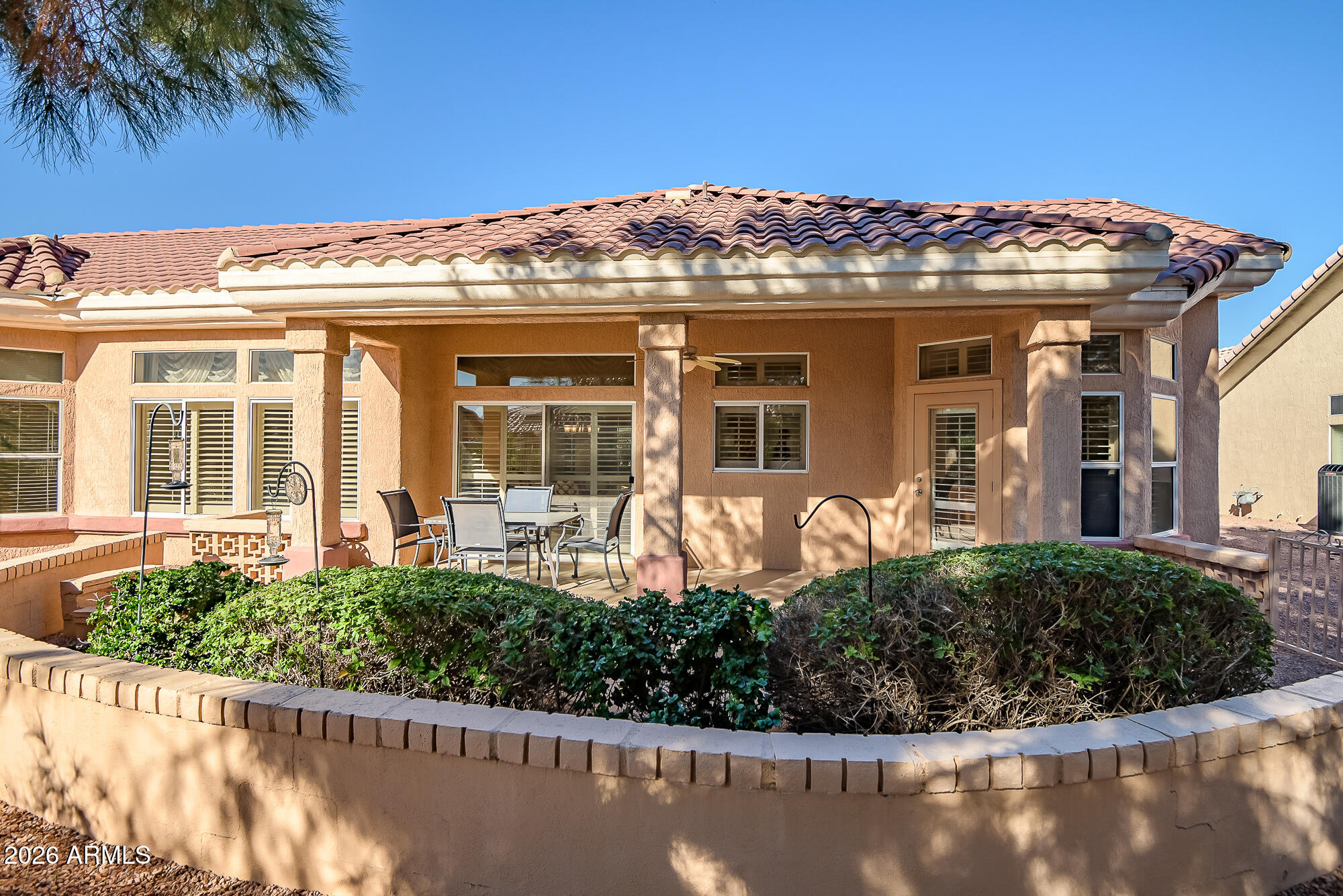 13729 W ROBERTSON Drive