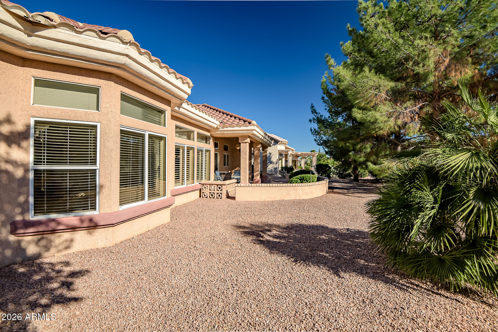 13729 W ROBERTSON Drive