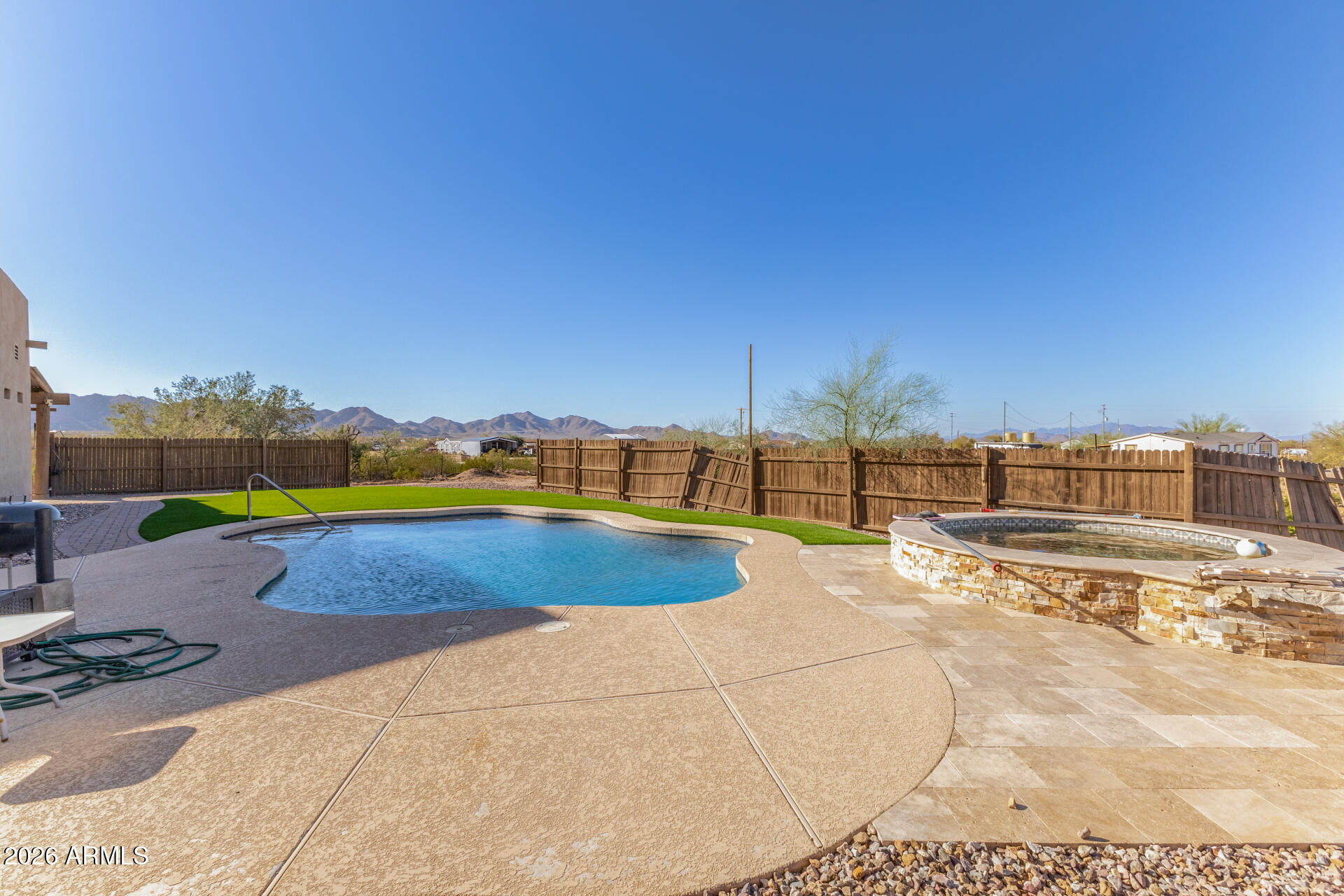 51520 W WILDCAT Lane