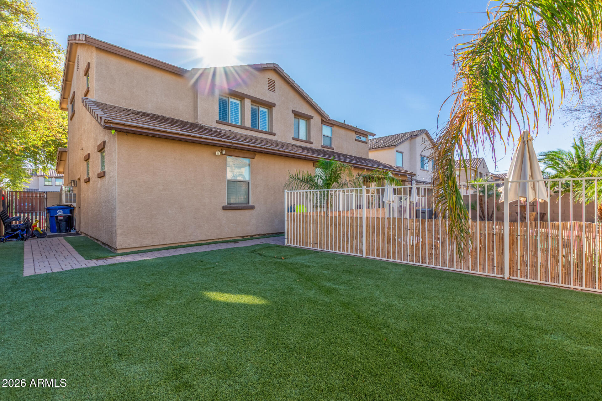 21466 E ROUNDUP Way