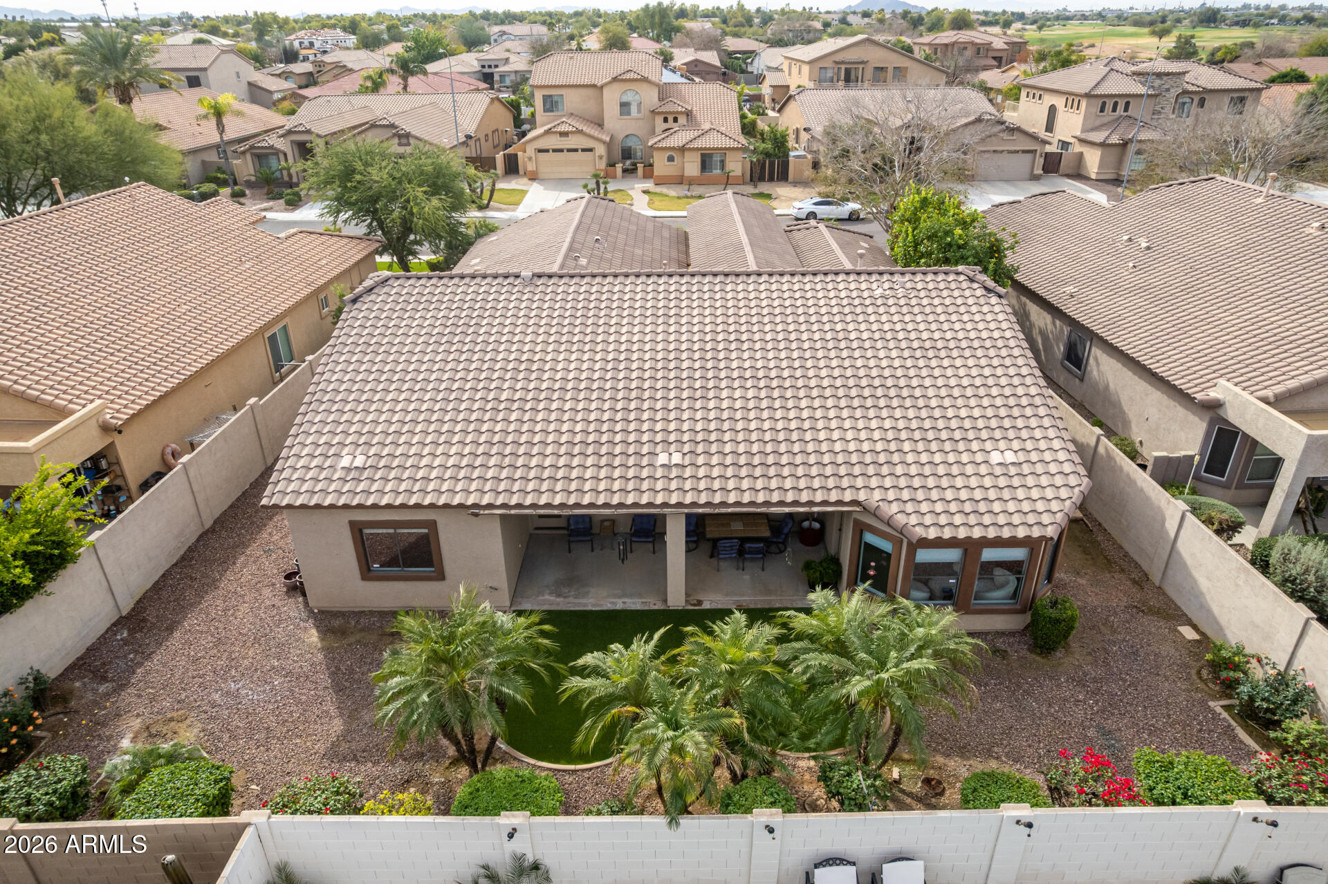 828 E TEAKWOOD Drive