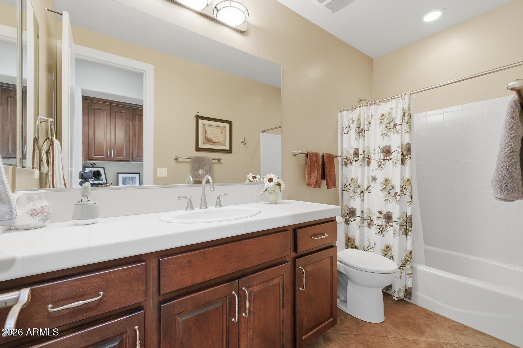 3604 E SAN PEDRO Place