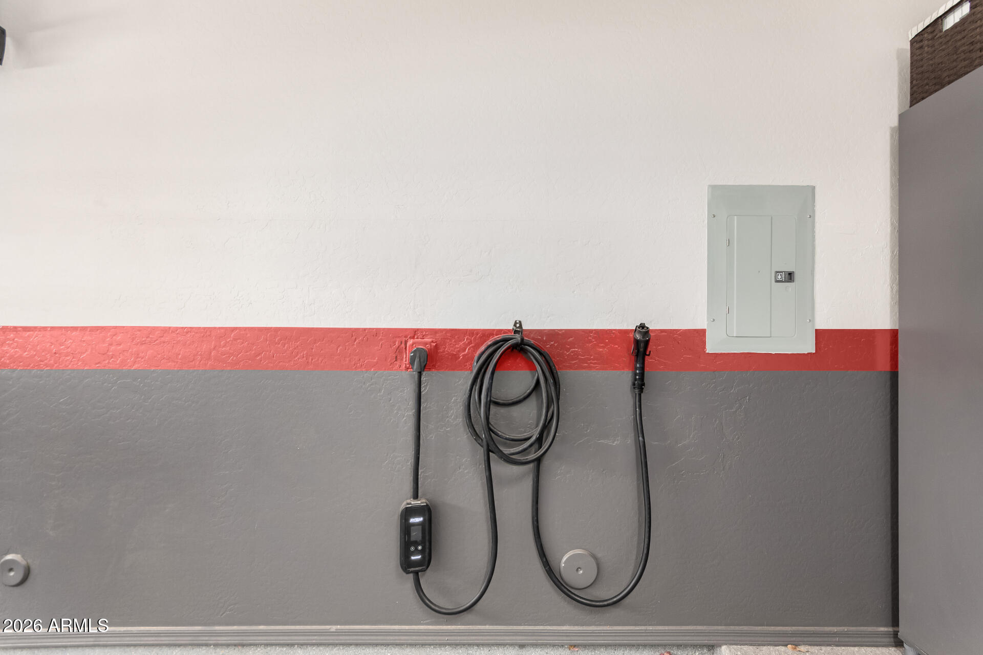 705 W QUEEN CREEK Road 1031