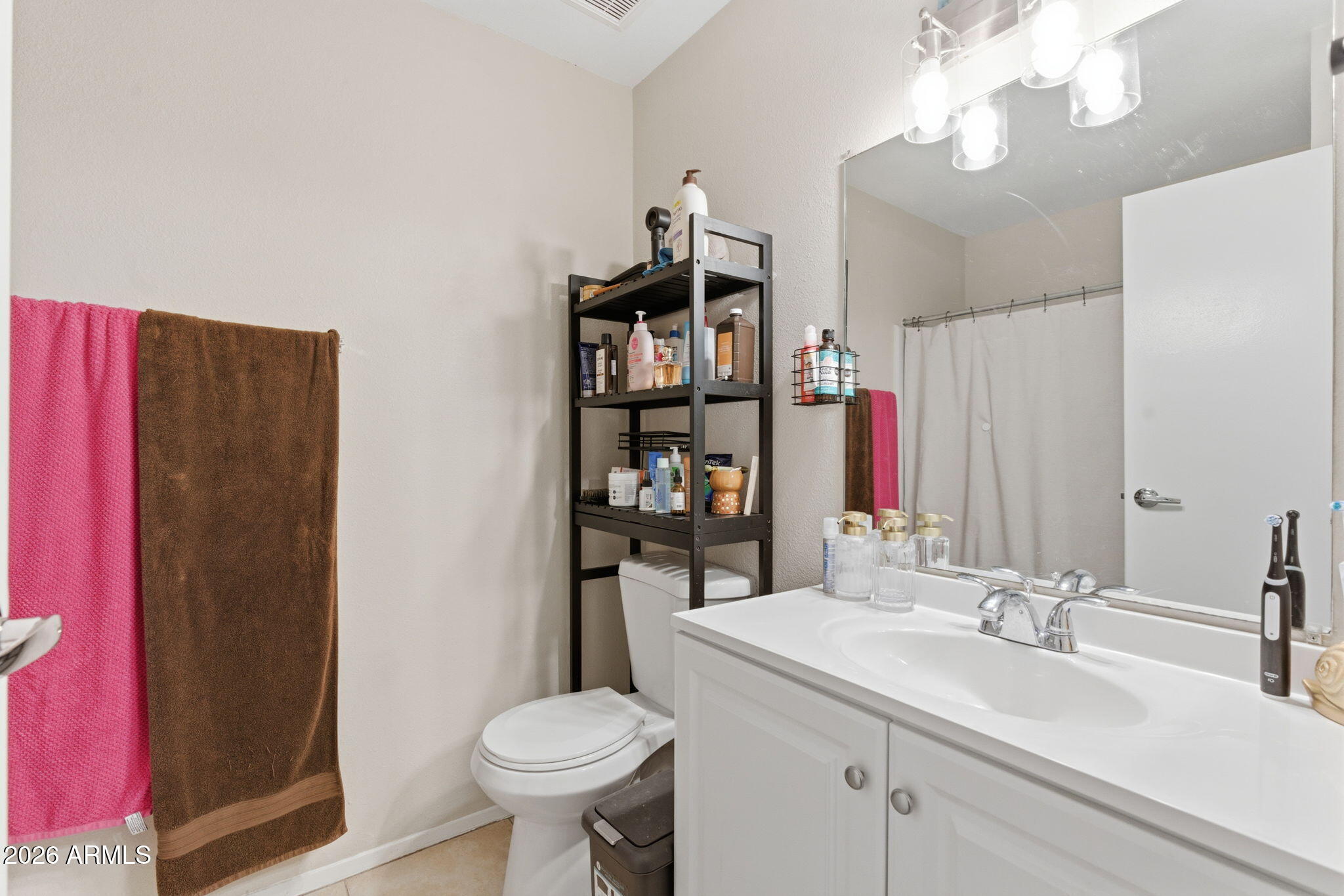 3511 E BASELINE Road 1096