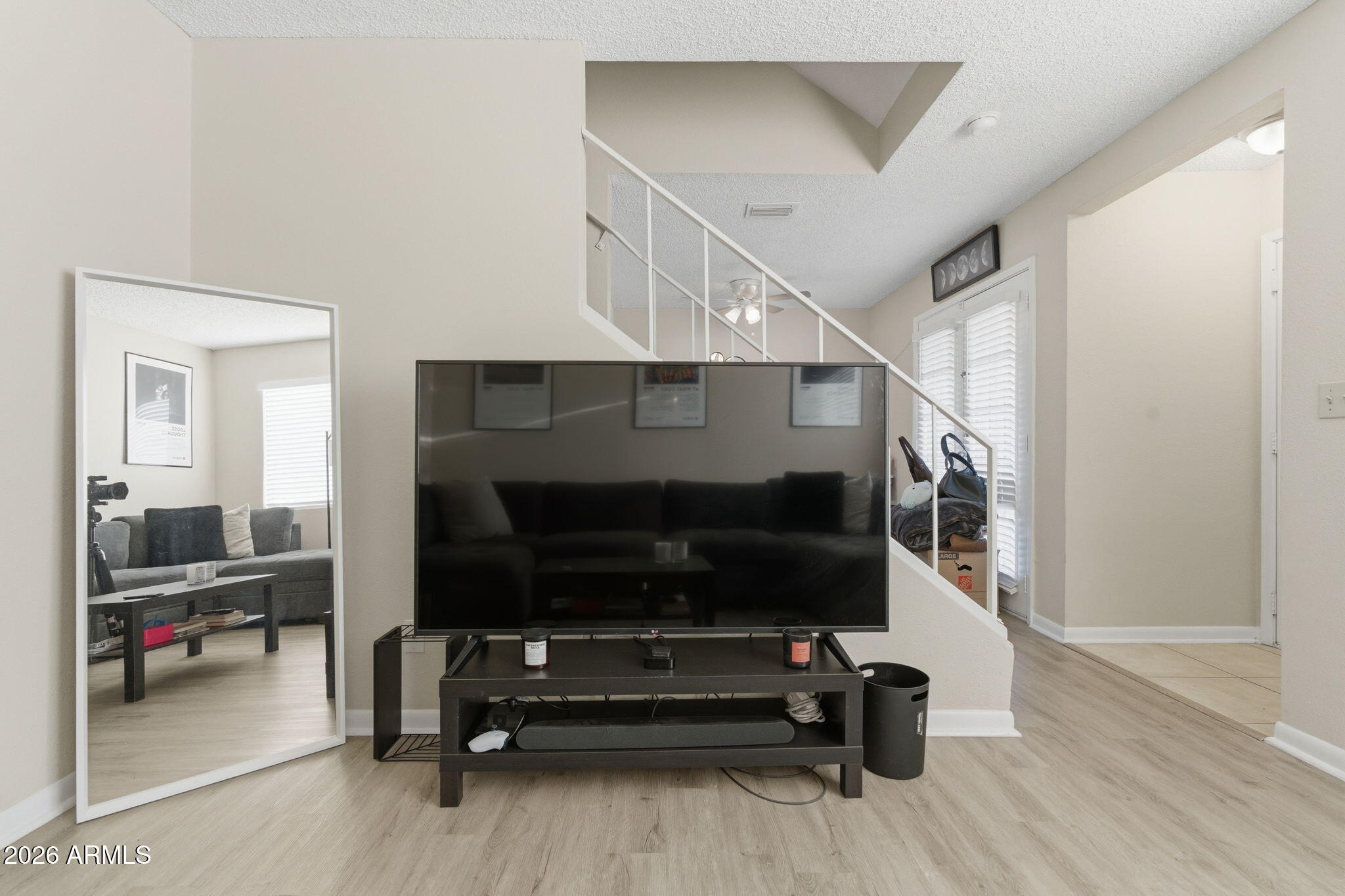 3511 E BASELINE Road 1096