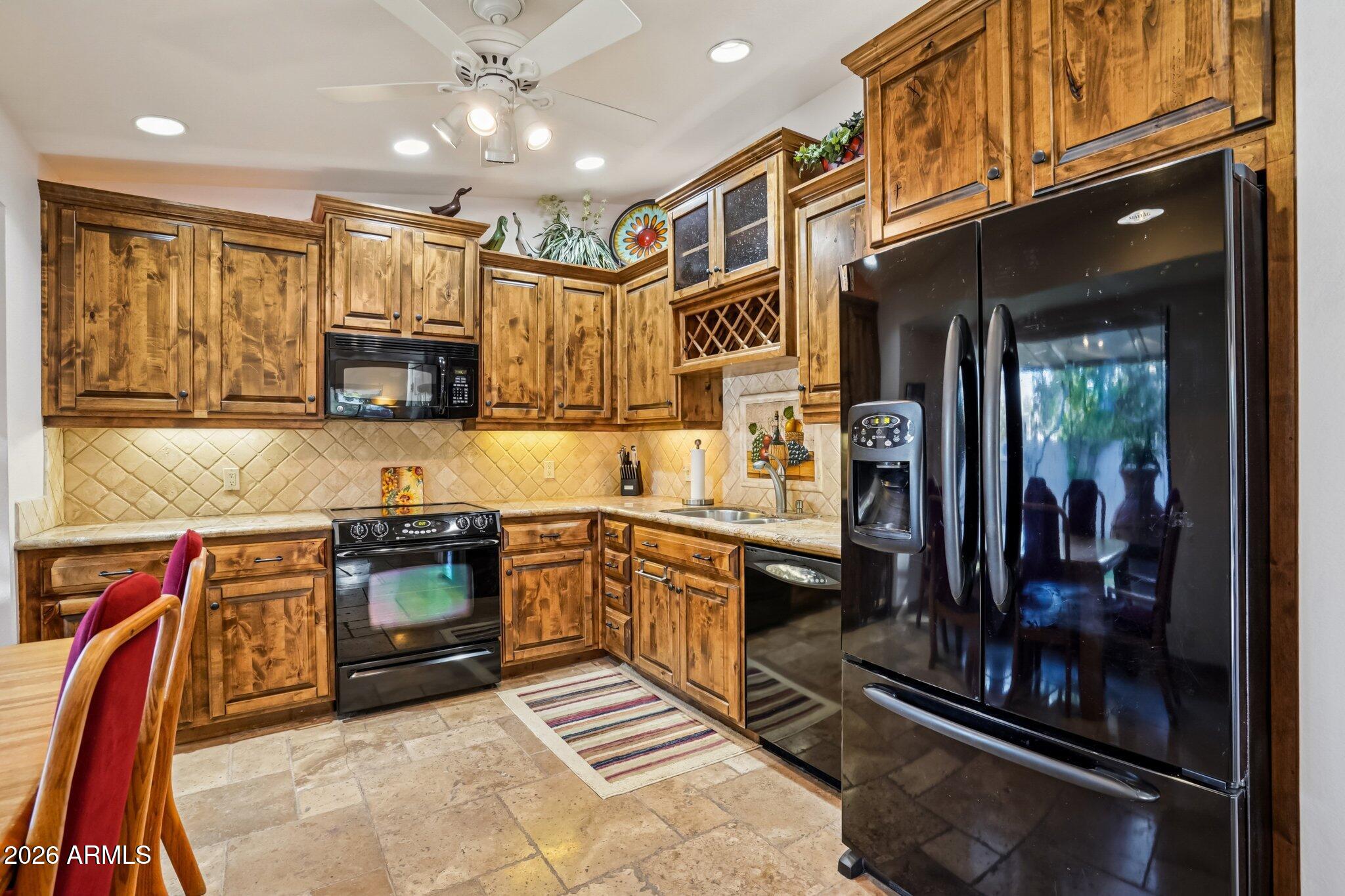 8019 E MCLELLAN Boulevard