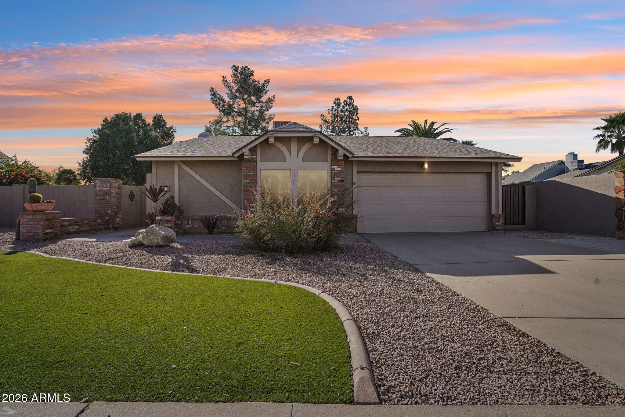 8019 E MCLELLAN Boulevard