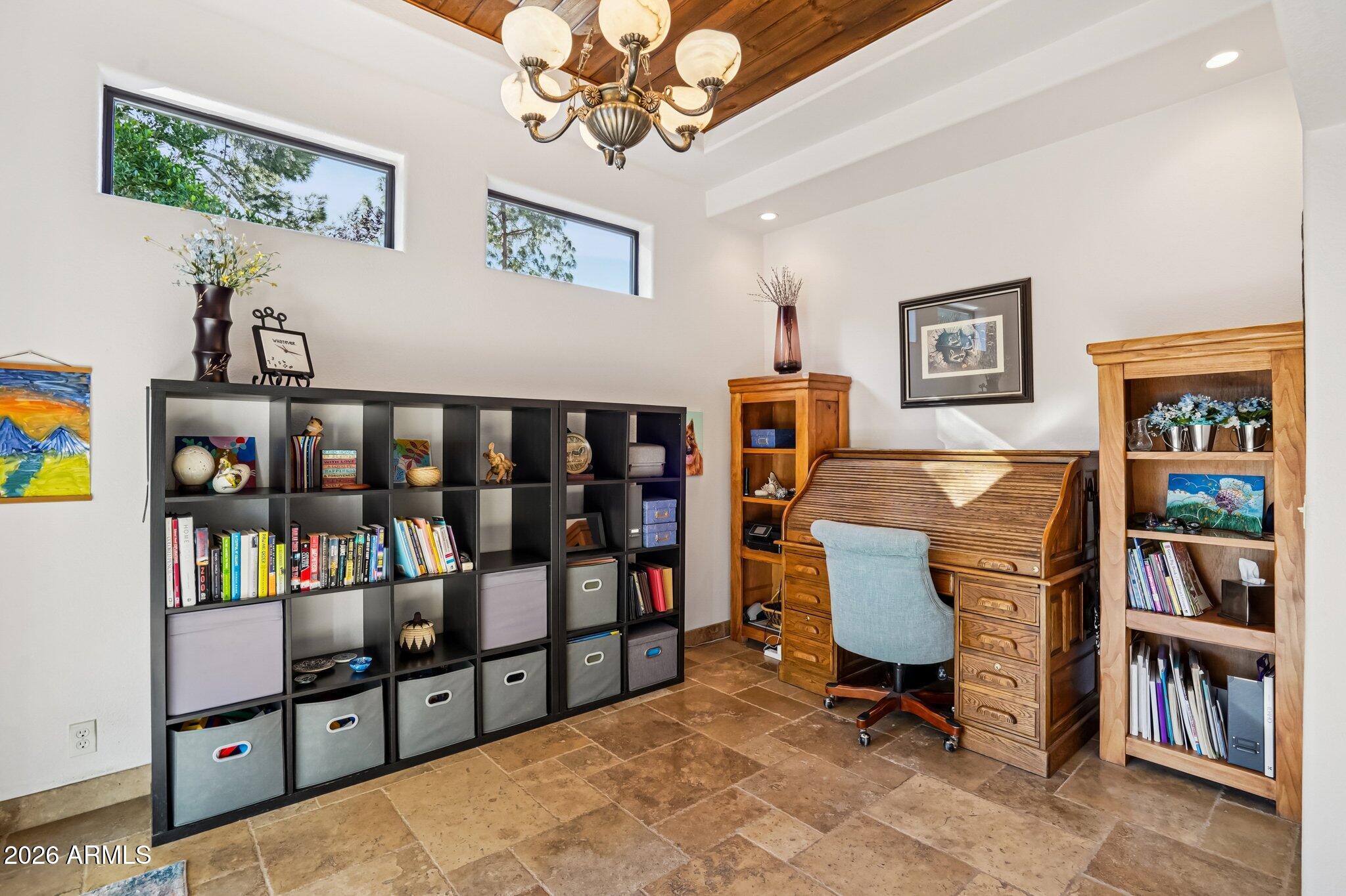 8019 E MCLELLAN Boulevard