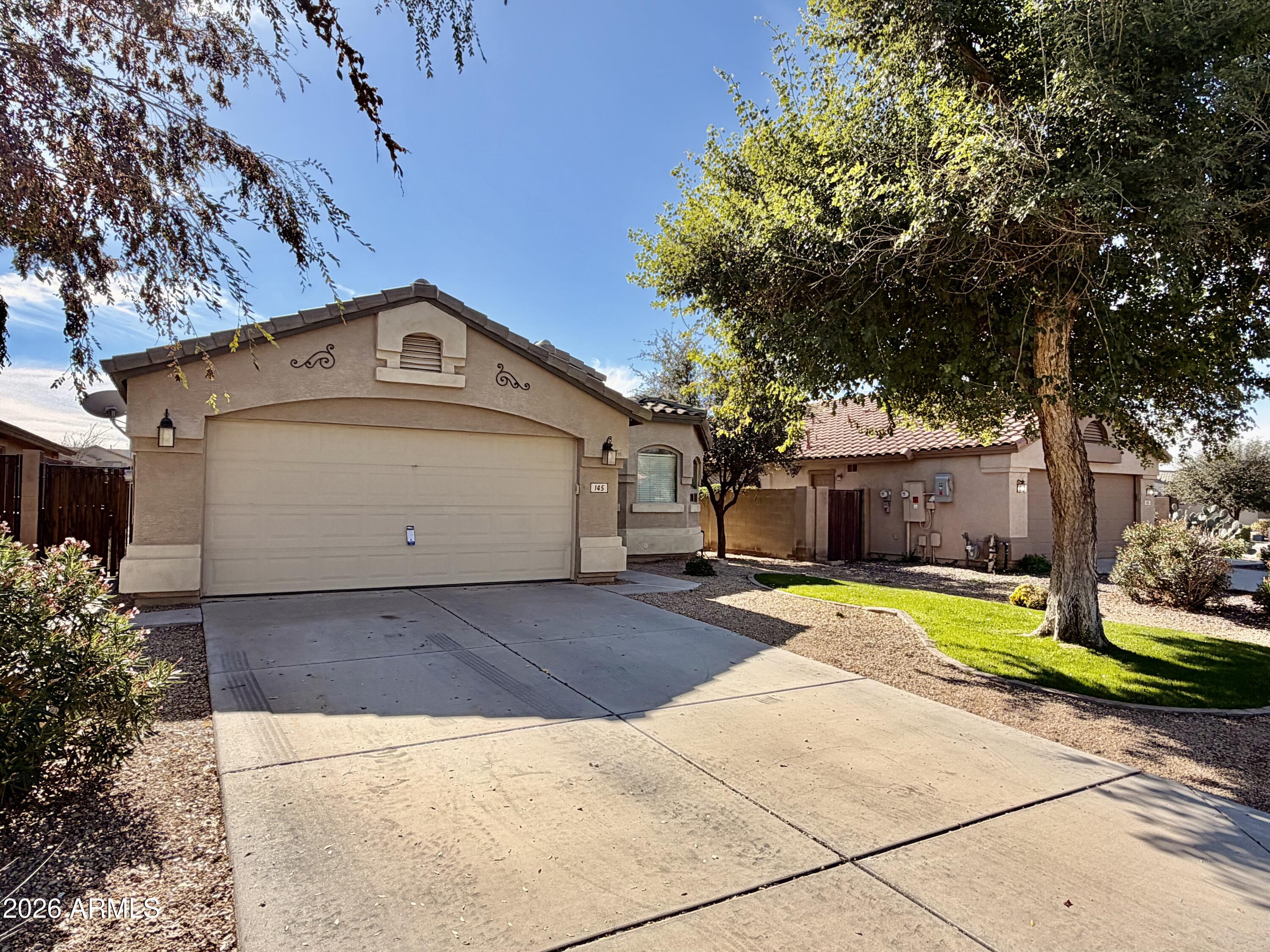 145 W HOLSTEIN Trail