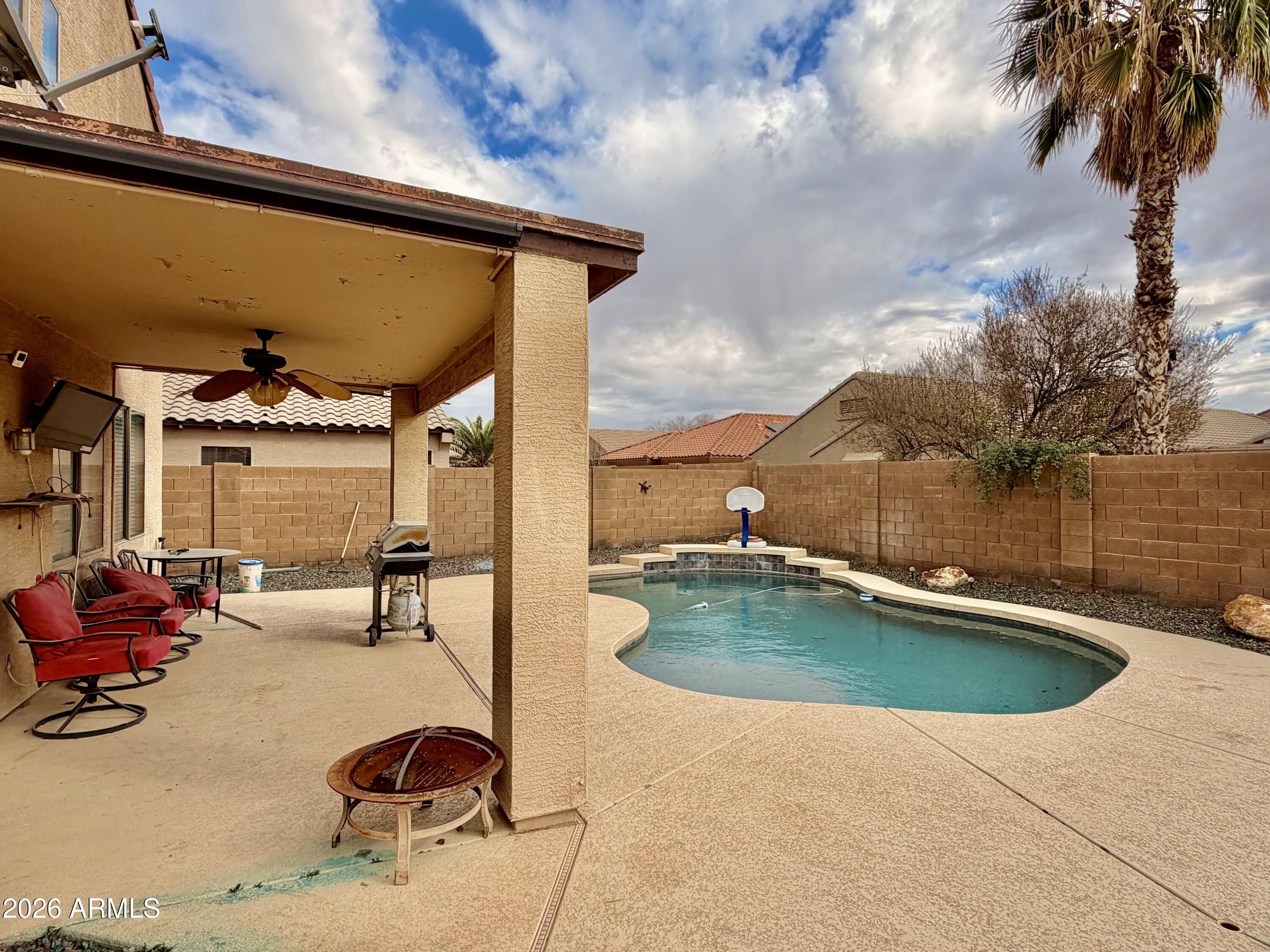 42645 W VENTURE Road