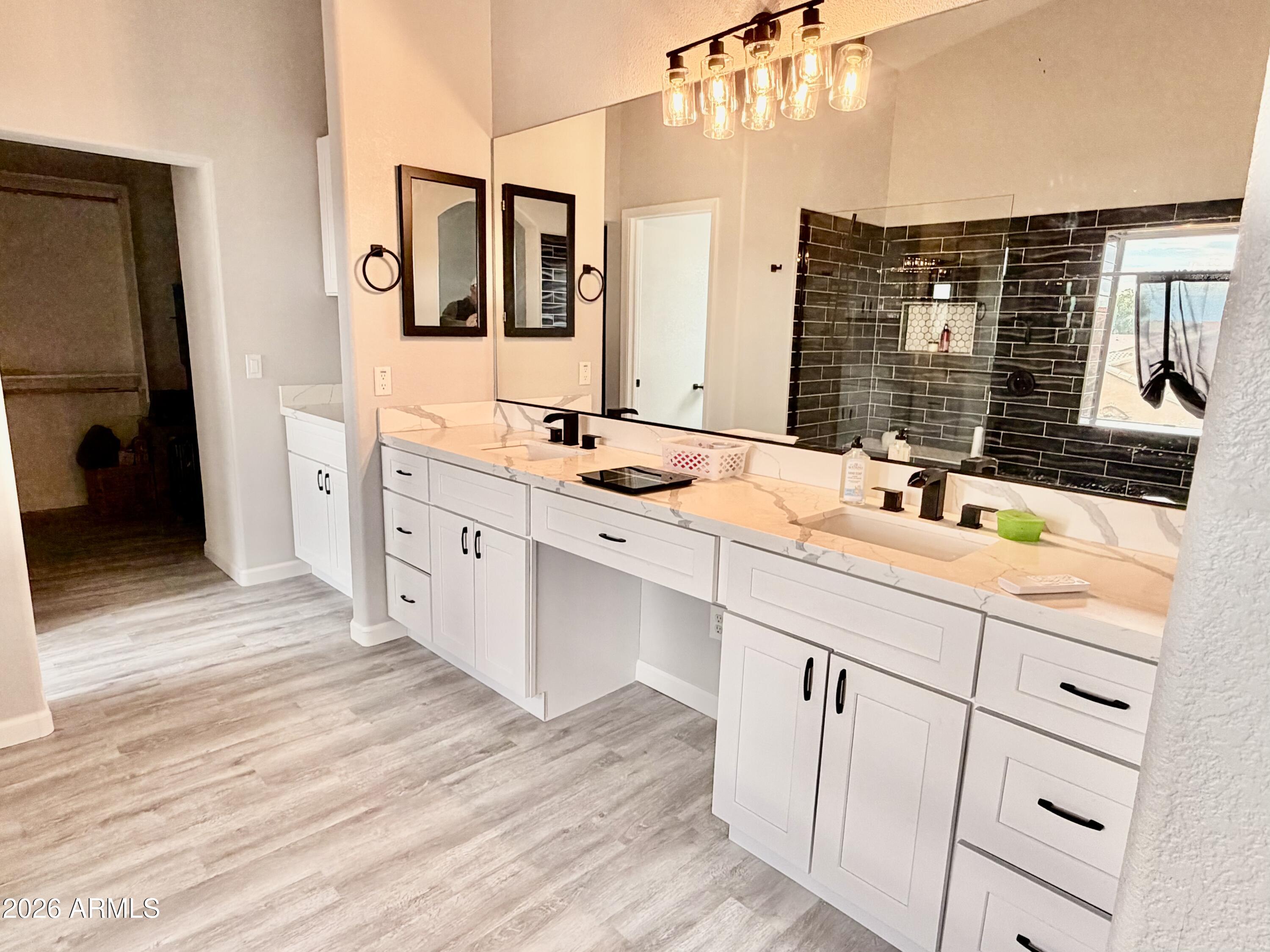 42645 W VENTURE Road