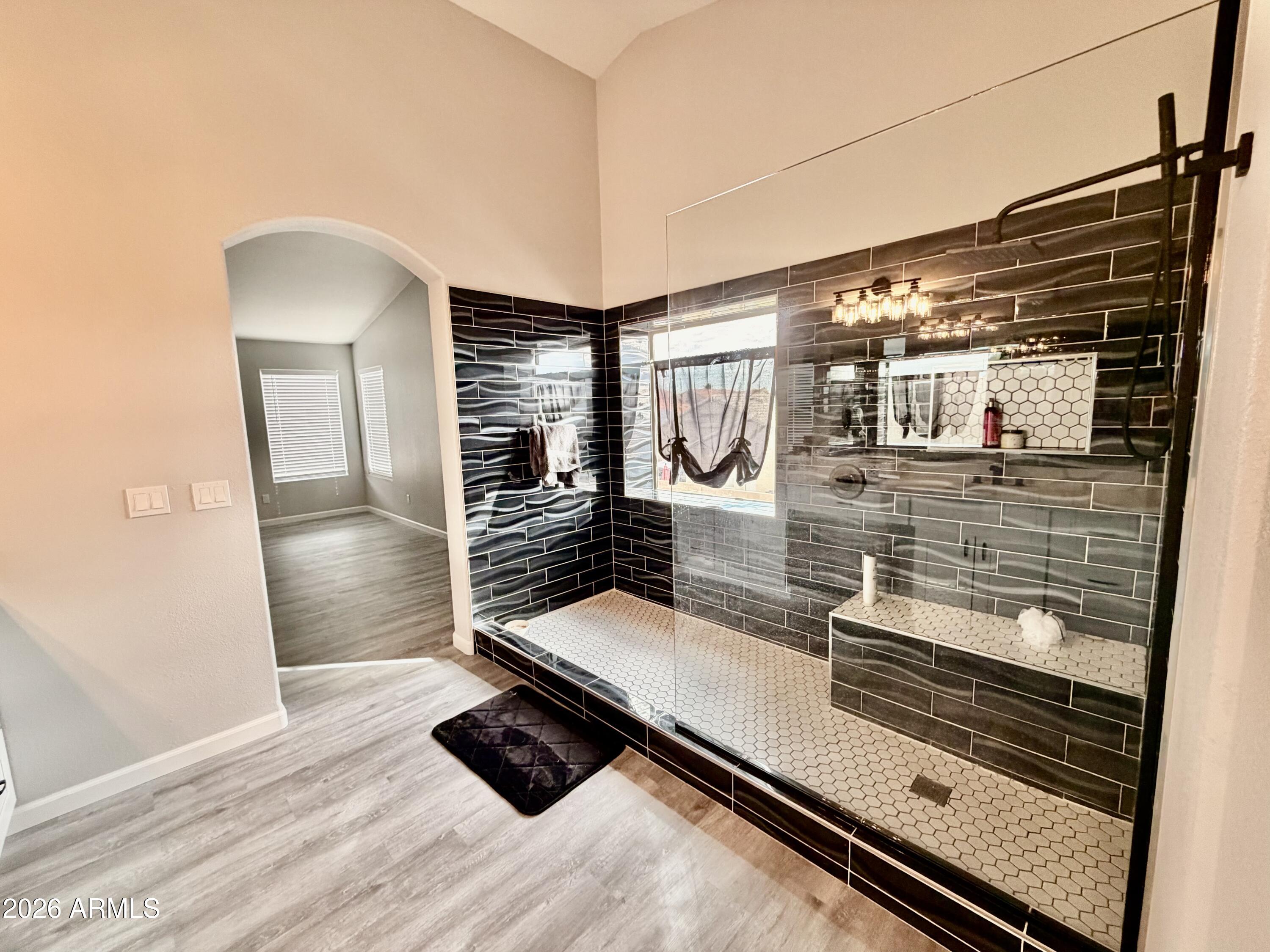 42645 W VENTURE Road