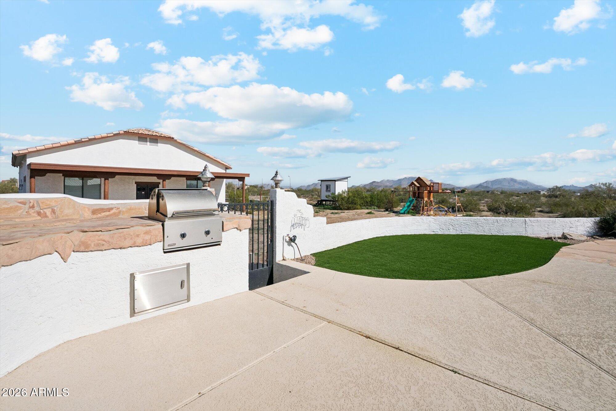 12135 N FALDALE Road