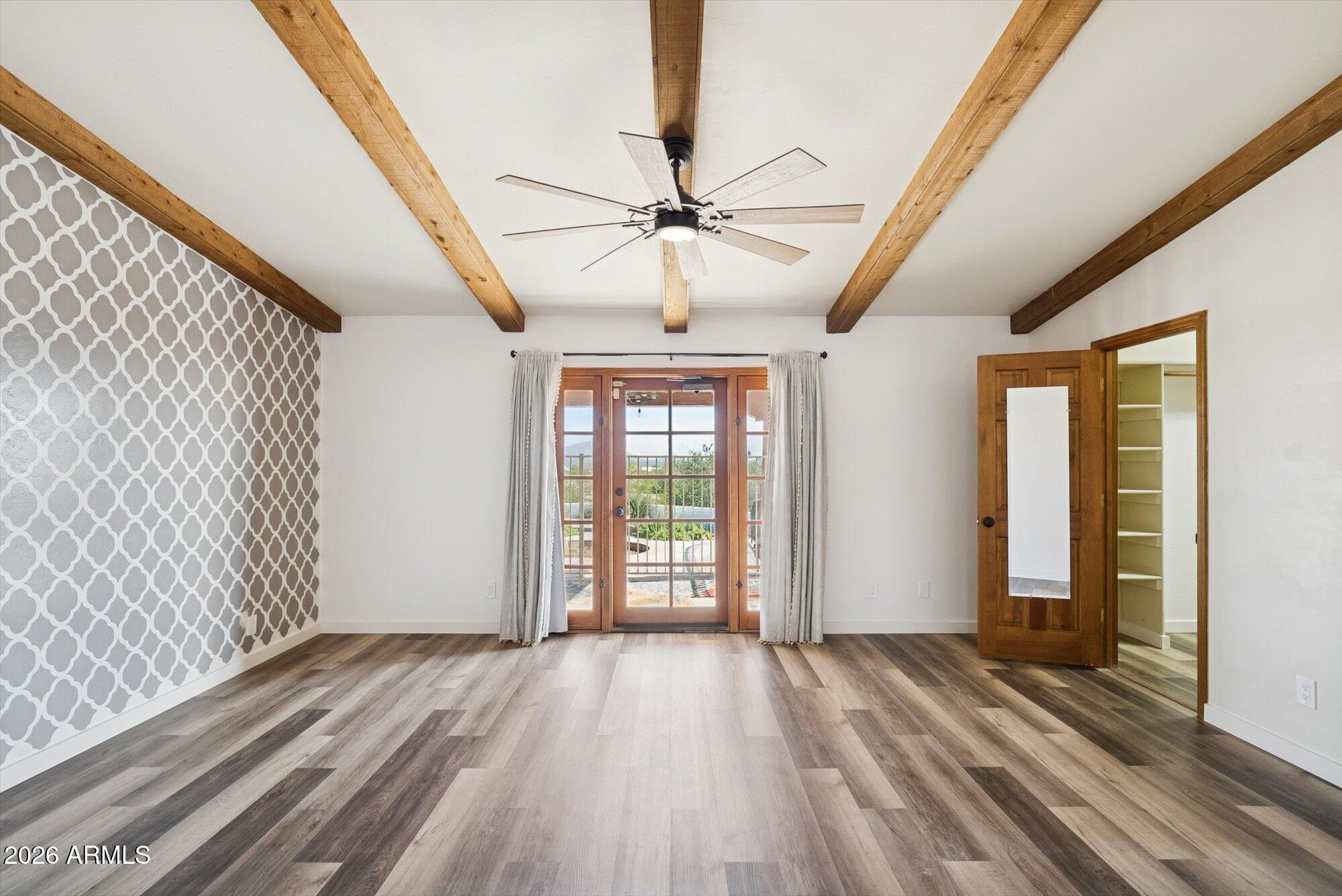 12135 N FALDALE Road