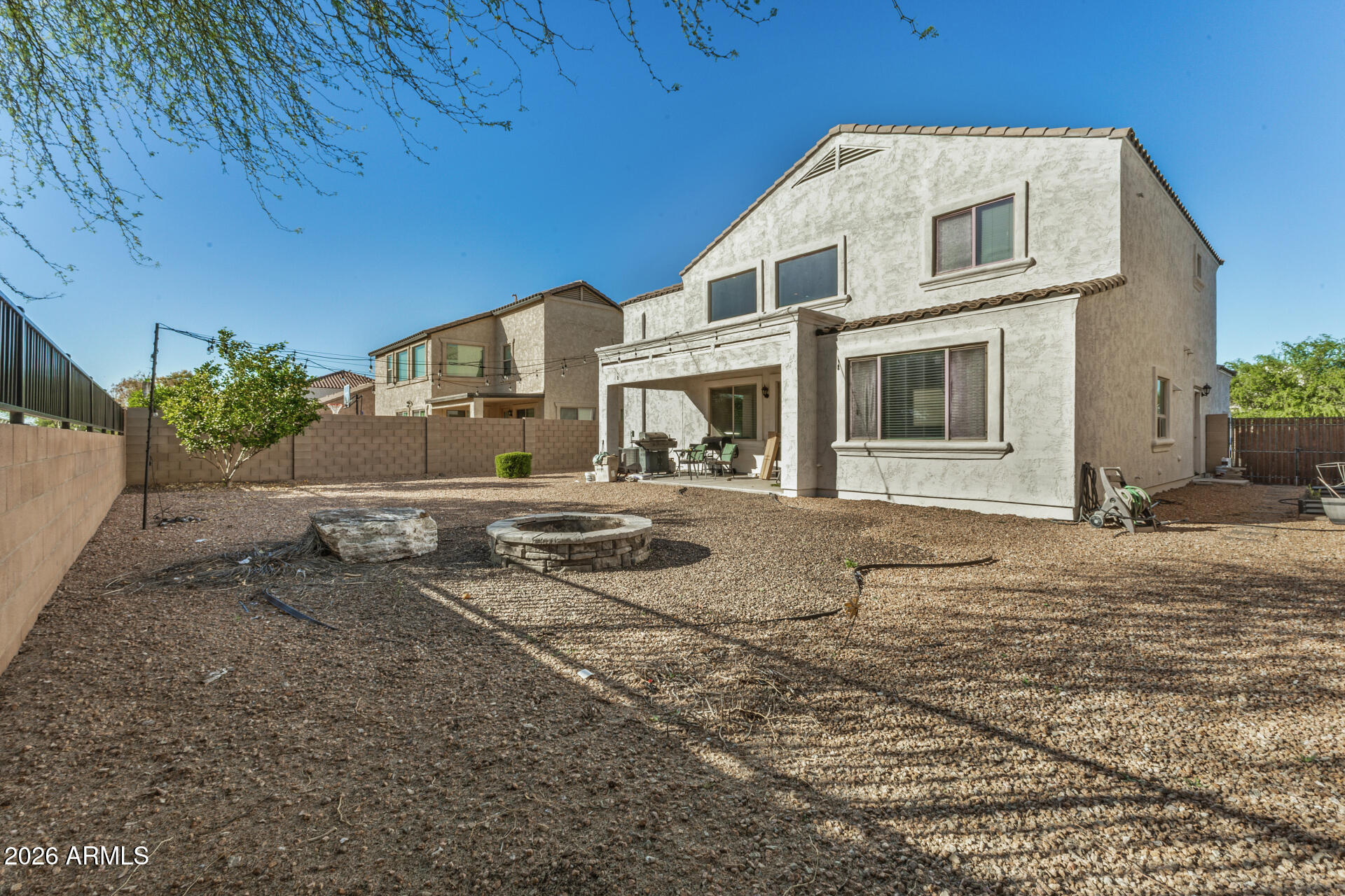 22265 E VIA DEL ORO
