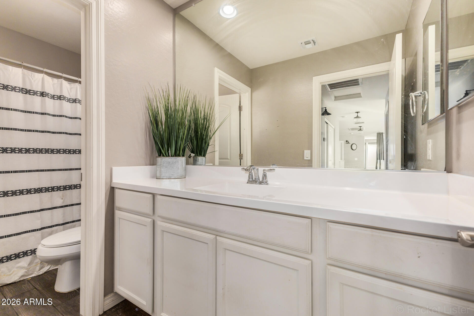22265 E VIA DEL ORO