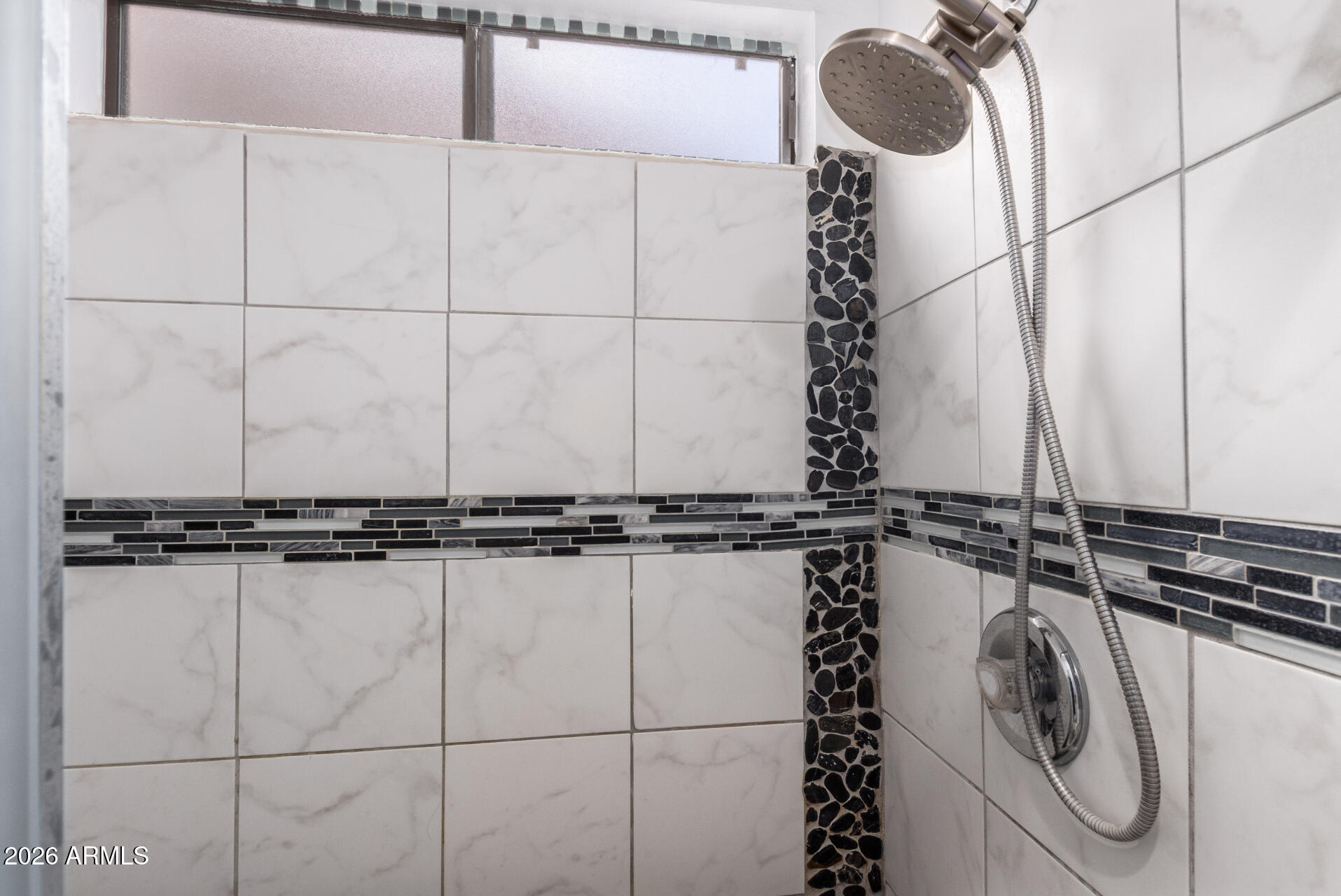 2142 W KNOWLES Circle