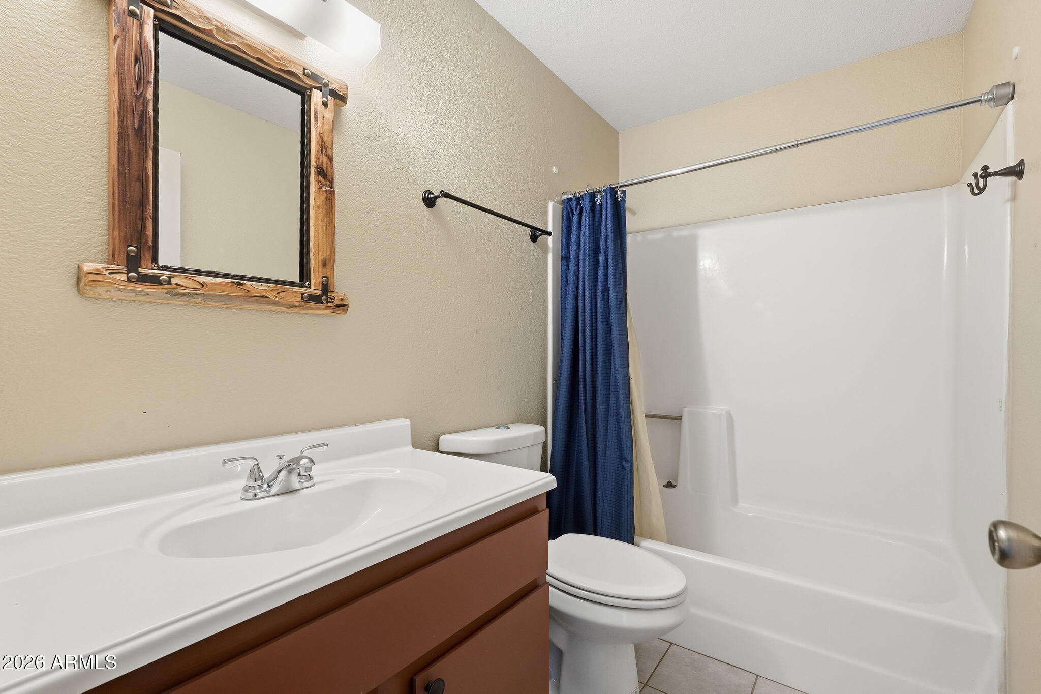 2859 E IMPALA Avenue