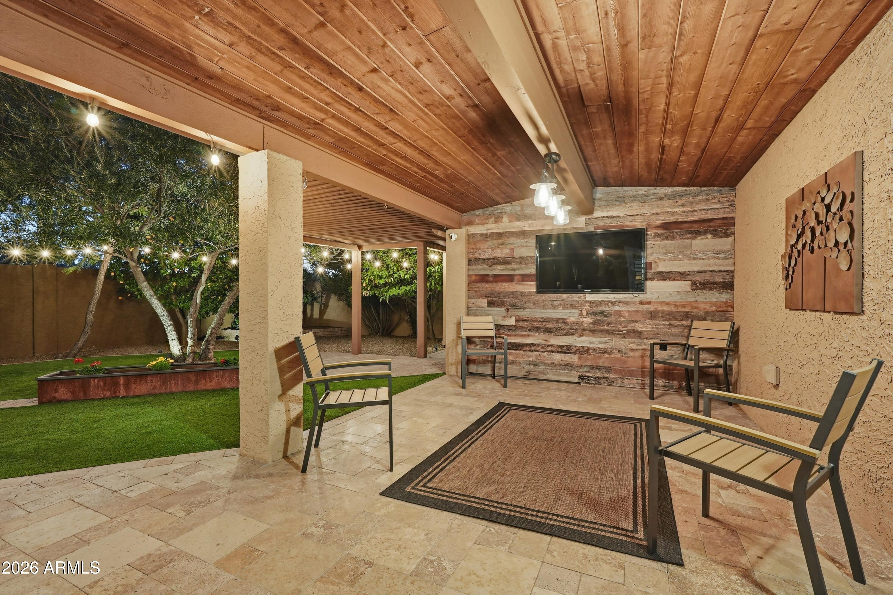 7521 E IRONWOOD Court